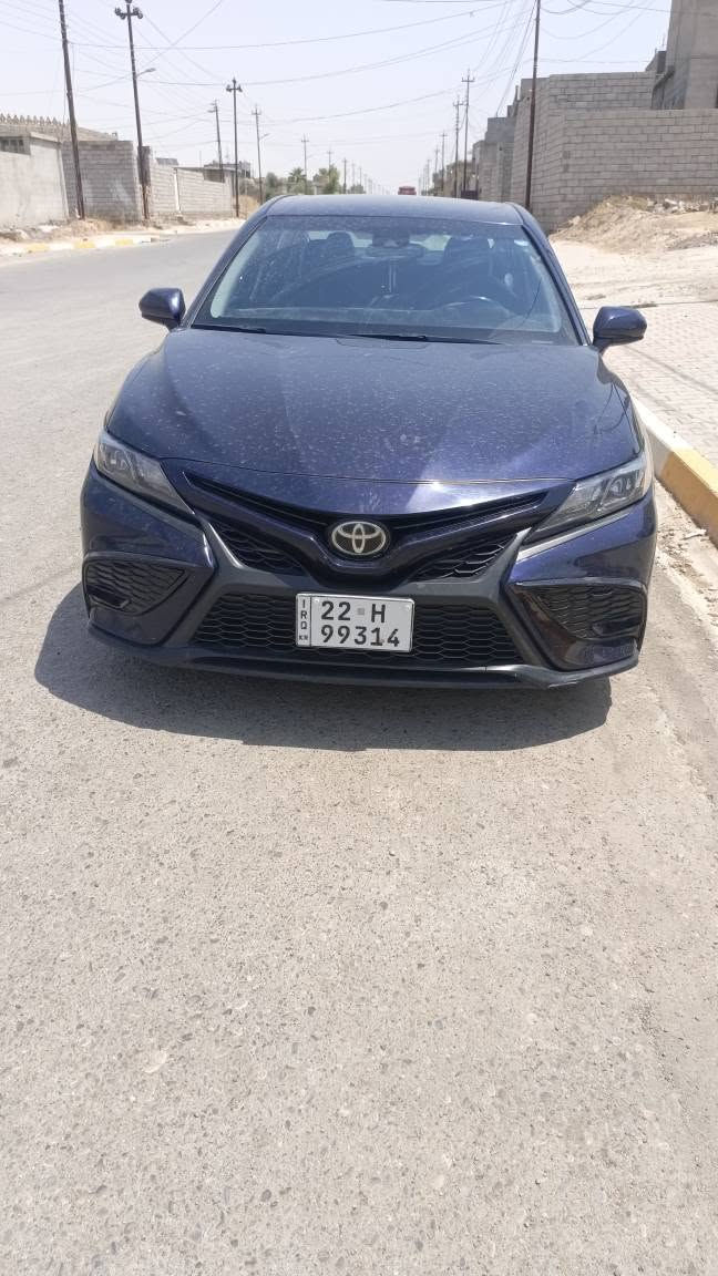 كامري موديل 21 للبيع لون نيلي SE سياره ماشيه 177 الف سياره مفوله ما عده الفتحه شفتات رياضي مثبت سرعه شاشه تبريد كشن كهربائي تدفئه بلكشانه كامره حساسات فول سعر 160 وبي مجال قليل سياره قطعه وحده بس الباب مبدل *********** كركوك, العراق
