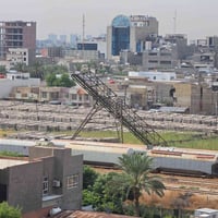 المنصور الداودي • ٣٠٠م • نصف الأرض