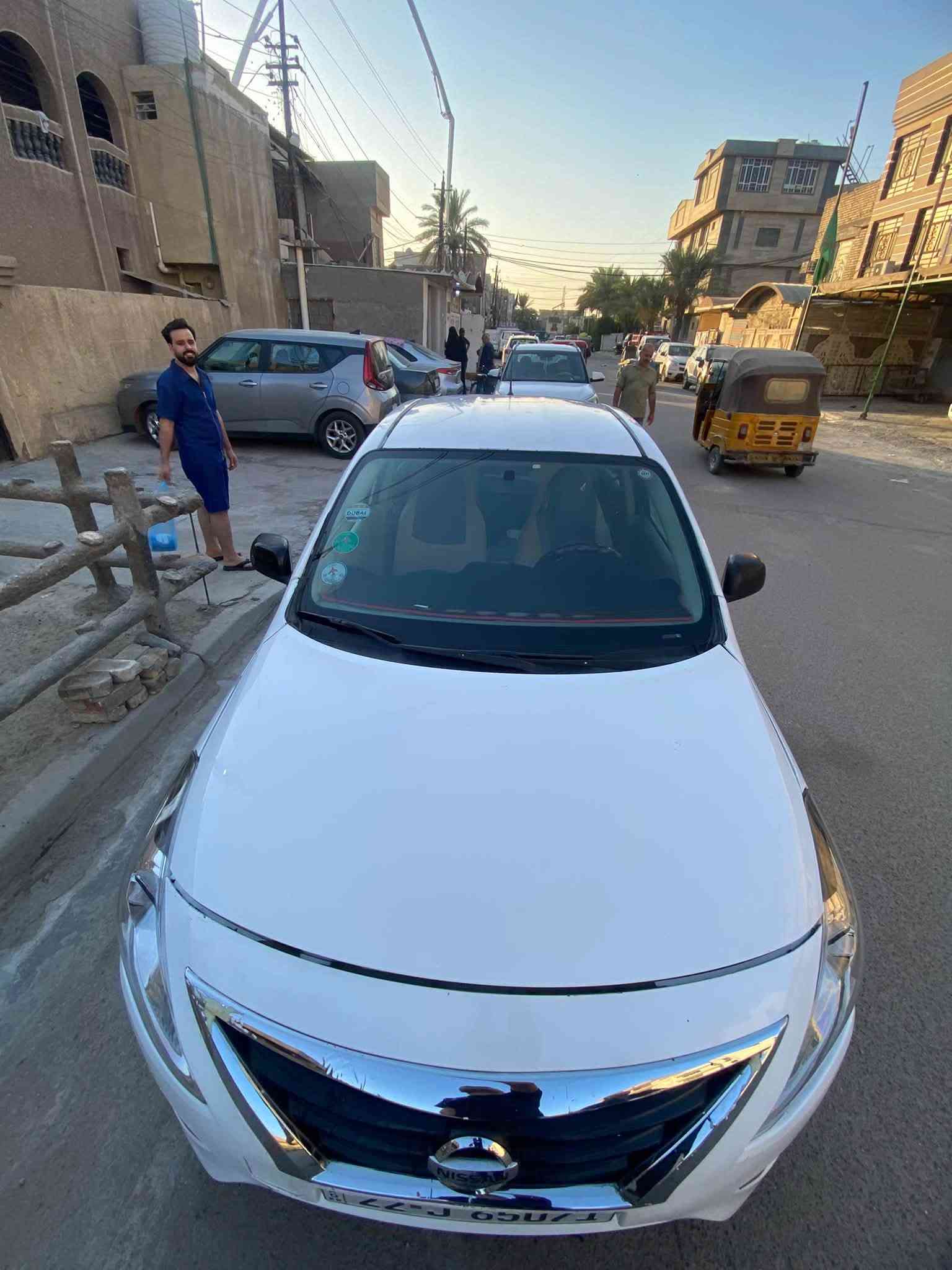 نيسان سني لبيع 
بسعر مناسب 
٢٠٢١ موديل 
السياره متجايه وتبديل قماره 
وبيها طخطخات 
شواصي ولغود مكفولات 
السياره جاهزه عل اخر حبايه 
مكينه كير تبريد صدر تايرات 
وياله كله جديد 
رقم اربيل بسمي شخصين 
تريد وكاله تريد تحويل 
مكاني بغداد المشتل 
السعر ٧٥ وبيها مجال 
*********** وبي وتساب
