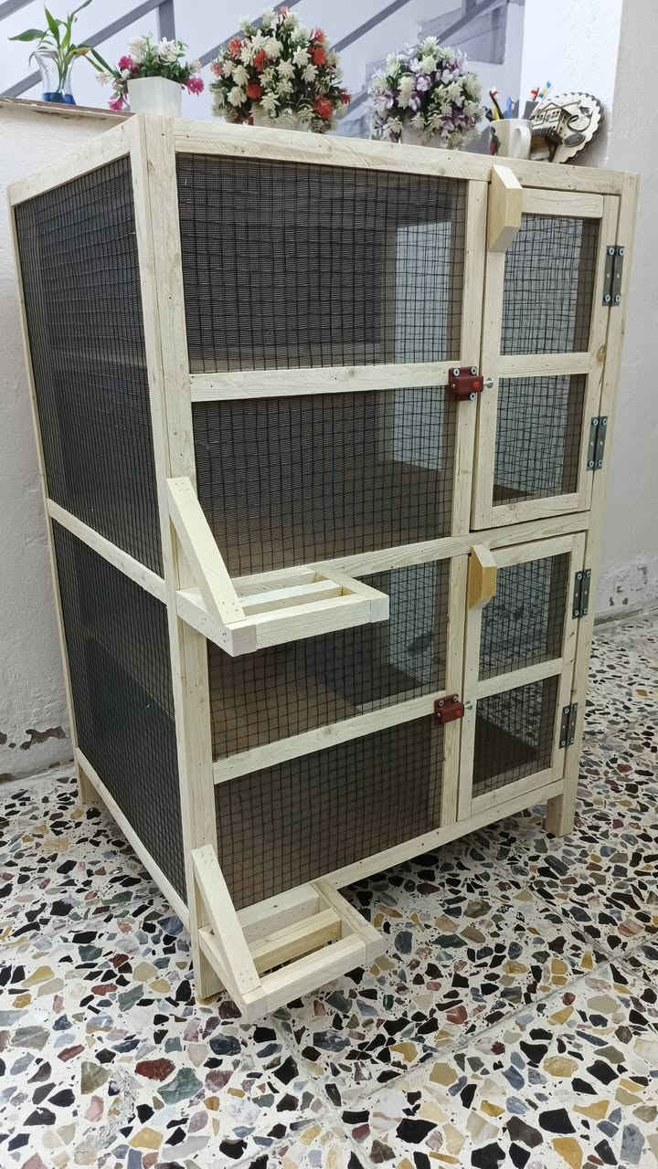 السلام عليكم لوكر خانتين قياس الخانة الوحدة وجه 60 نزال 50 ارتفاع 40 دبل سيم رف خارجي المي الخشب كله جديد(25 ألف) بغداد الجديدة *********** واتساب.
