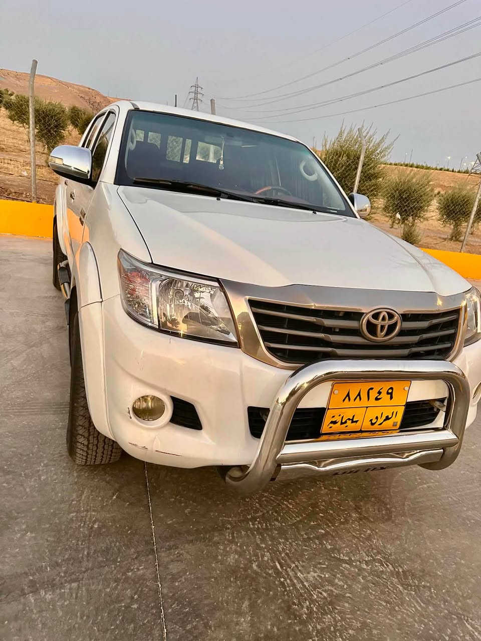 تۆیۆتا مەرزیە مۆدێل ٢٠١٣ گێر ئۆتۆماتیک دەبل ئەکسلی بتڵ 
گێر و مەکینە و ئەکسل تەبرید بەشەرت، سەیارەکە زۆر جوانەو مالی دۆستە ، سێ پارچەی پێشەوە بۆیاغە بێناو بێ ئێرباگ لەگەل شانی سەکن کەڤەرەکەی گۆراوە ١٨٨ هەزار کم ڕۆستووە  سەنەوی بەسەر چووە 
نرخ/ 189گەڵا مامەڵەیەکی برایانە
شوێن:سلێمانی
*********** السليمانية, العراق
