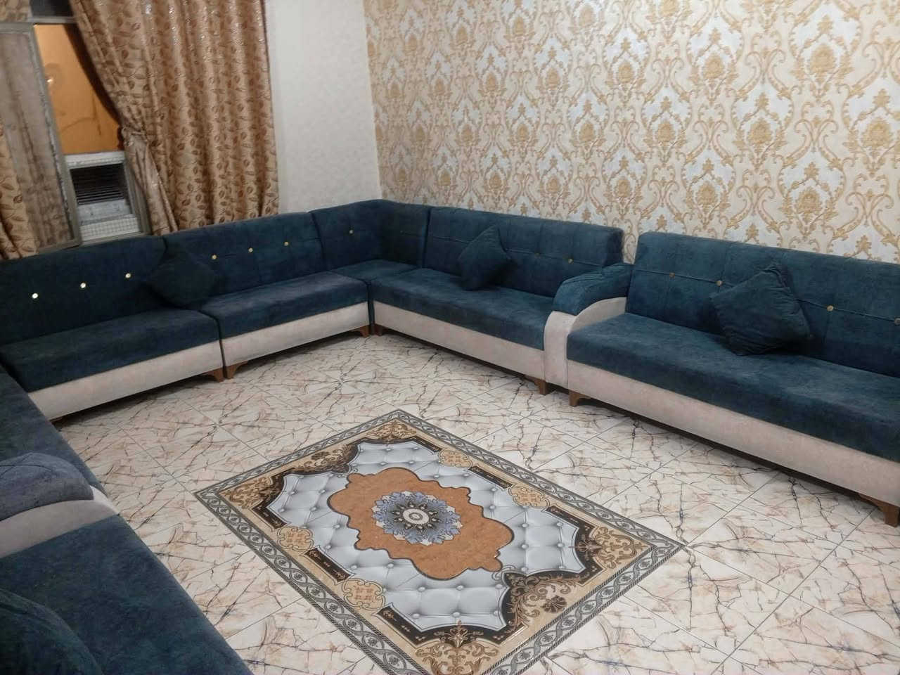 تخم قنفات • ١٠ قطع • قابل تفاوض