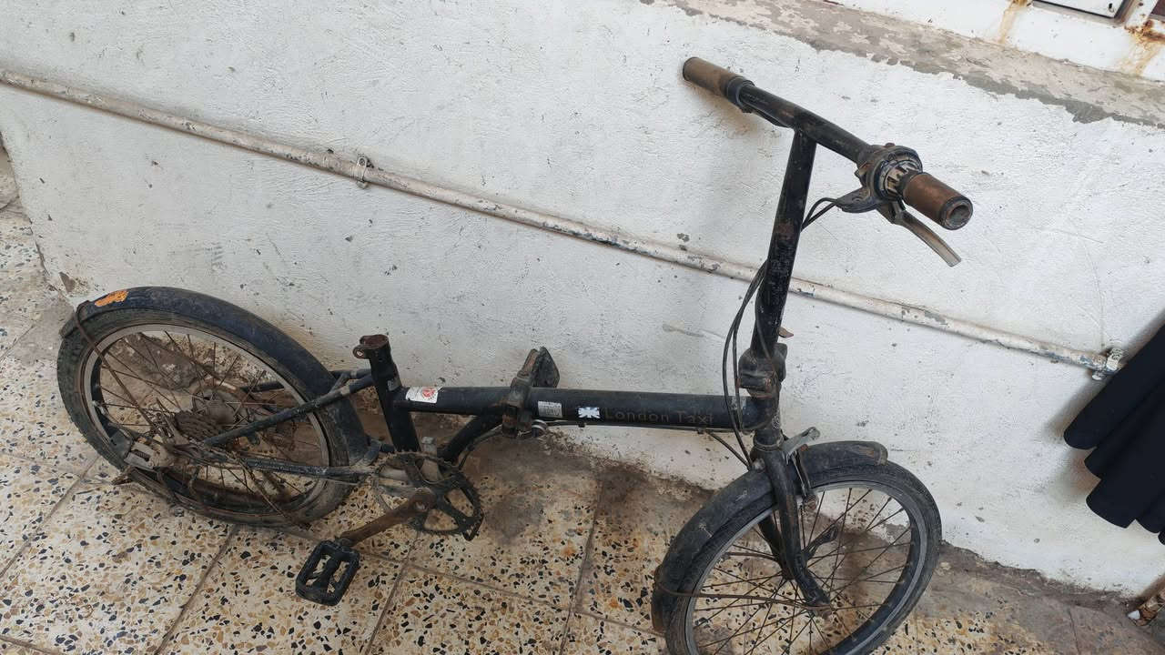 بايسكلات • قطعتين