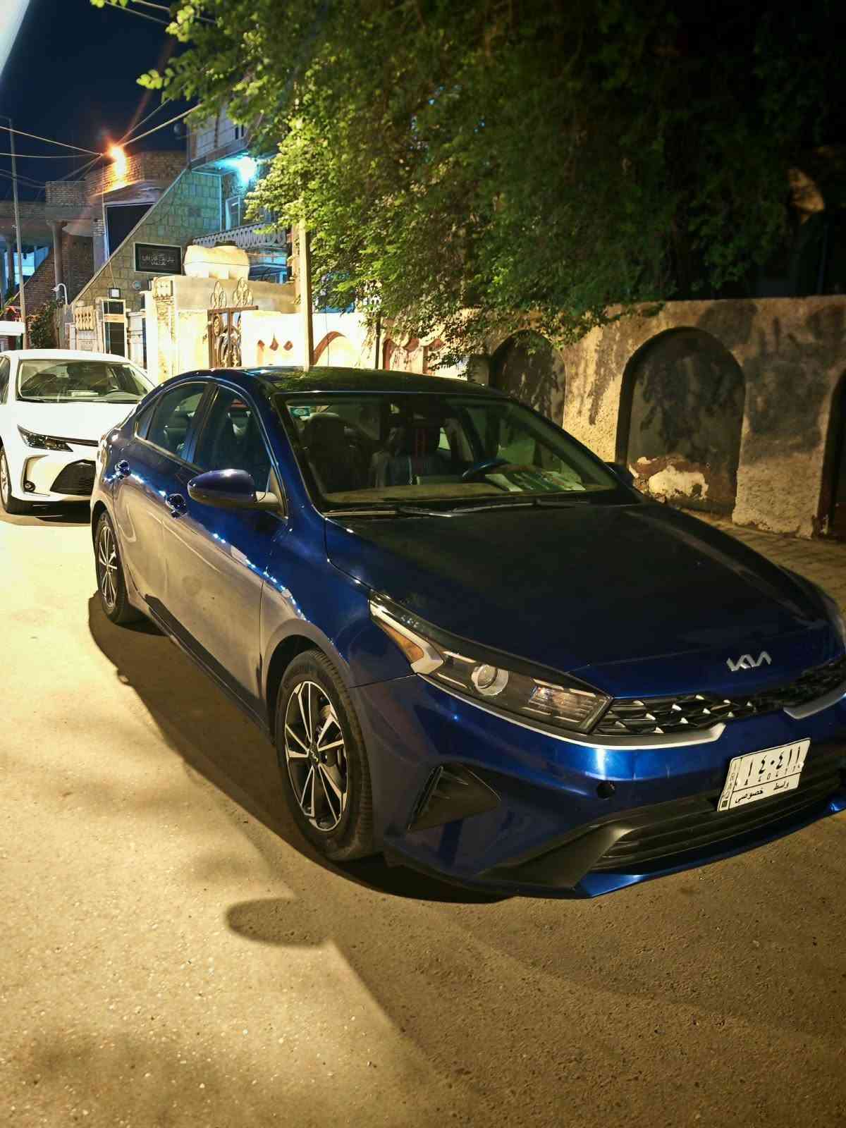 🚘 للبيع كيا فورتي موديل 2022 🚘
رقم واسط، معوقين.

 بعدها بأسم راعيها بالكوت  محجوزة.

متكفّل بالمداور.

صور الحادث موجودة بالمنشور.

الأضرار: البيبان اثنين، والجاملغ الخلفي مصبوغ، والتكمه مصبوغة، ونصف الجمالية فقط مصبوغ.

📞 للاستفسار والاتصال:
*********** دهل اوران, واسط

نص مكتوب في الصور:
- bid.cars 2 / 12 BidCars
- 3 / 12 bid.cars BidCars
- bid.cars
- 6 / 12
- 3 / 12
- Similar archival offers
- You are watching archived offer.
- Auction ended on Tuesday, February
- BidCars