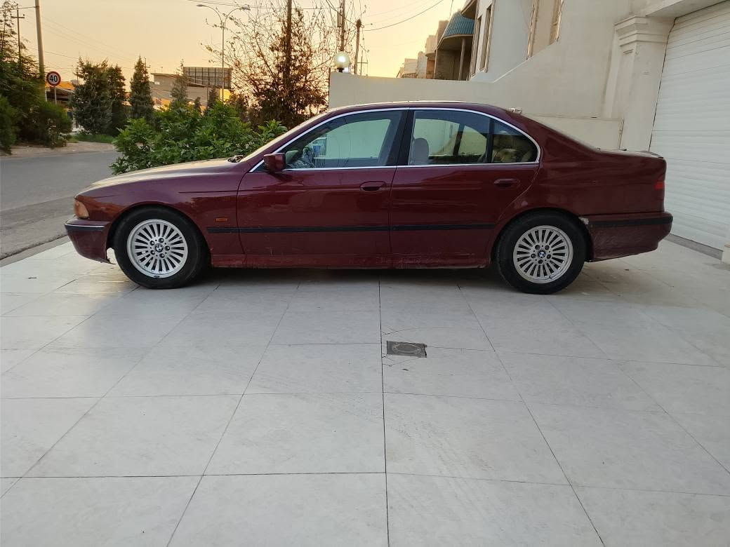 ١٩٩٨ • مكينة ٥٢٨ • دبل