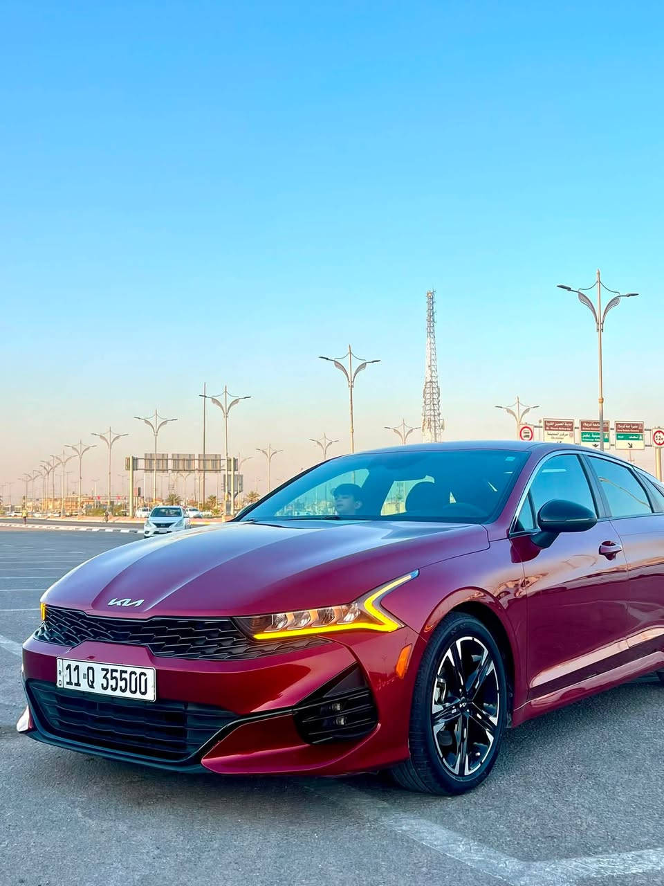 سلام عليكم
🔥 K5 2022 GT-Line وارد أمريكي — فول مواصفات 🔥

🚘 كي فايف موديل 2022 GT-Line
🇺🇸 وارد أمريكي — رقم مميز ويا السيارة
📍 السيارة موجودة في كربلاء

🛠️ الحادث موضح بالصور
الجاملغ نفسه مصلّح ومصبوغ، والباب كذلك، والباقي كفالة.

⚙️ المحرك والقير:
• 1.6 تيربو
• 180 حصان
• قير أوتوماتيك 8 سرعات (Kia Media)

✨ المواصفات:
• بصمة تشغيل
• دخول ذكي
• تشغيل عن بُعد
• شاحن لاسلكي
• كشنات تدفئة
• كشنات جلد
• رادارات جانبية وأمامية وخلفية
• شاشة كبيرة + كاميرا
• 5 وضعيات قيادة
• باك لايت LED
• لايت أمامي زينون
• تحديد مسار
• أنظمة مساعدة بالقيادة
• وباقي مواصفات الـGT-Line

📞 للاستفسار: ***********
💵 السعر 162 وبيها مجال 
📍 كربلاء
