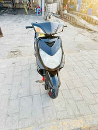 سكنس فحل كابريتر كلها شغاله من لطول لطول مفتوحه نكره سلف سعرها ٤٠٠ قفل...