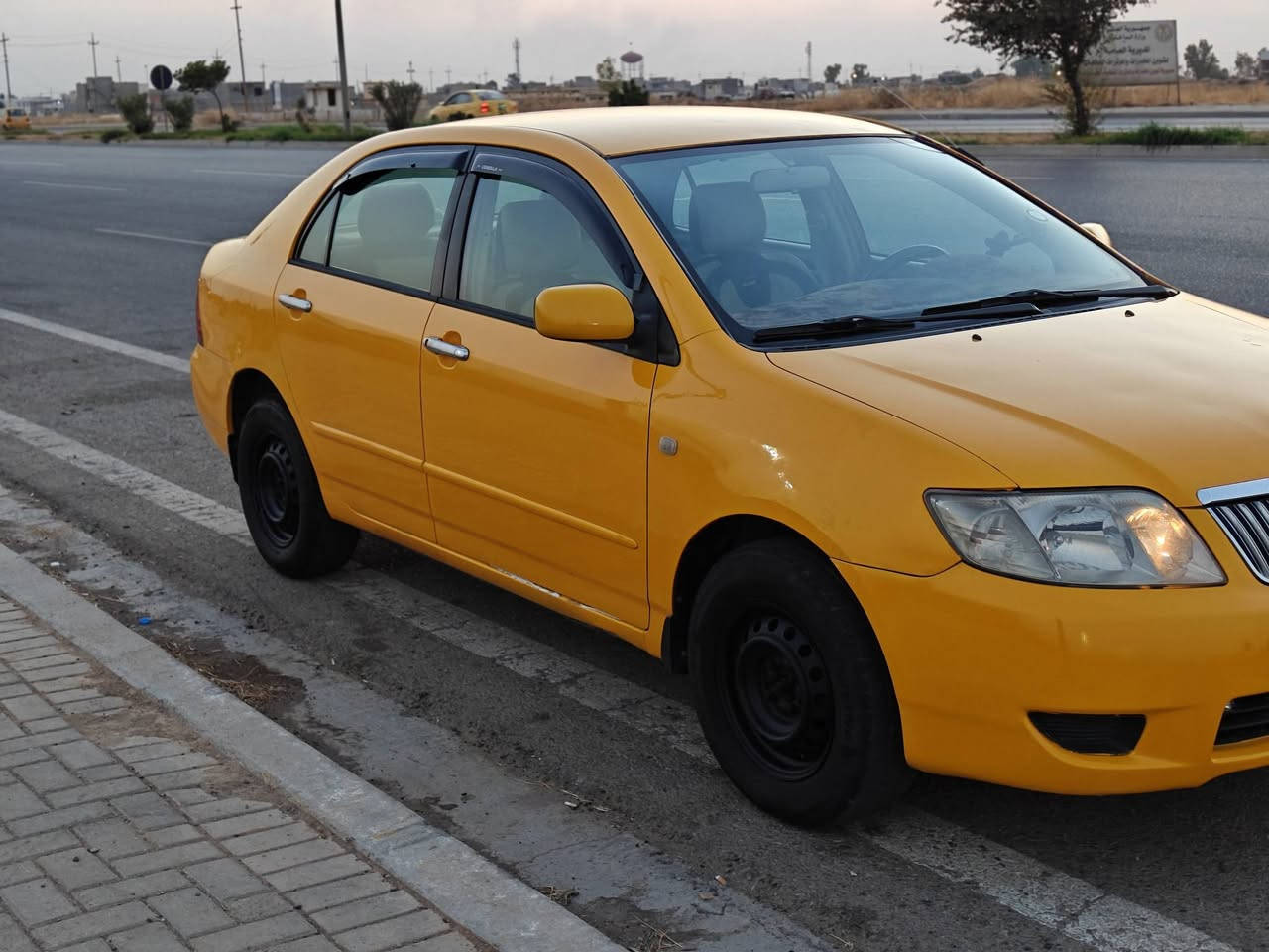 كورلا بيكاتجو 2006 خليجي محرك 16 
بدون ضرر بدون تبديل سيارة بلادية 
 رقم كركوك مشروع وطني شرط التحويل والوكاله دفتر بانزين موجود كير محرك تبريد شرط للبيع
***********
***********
