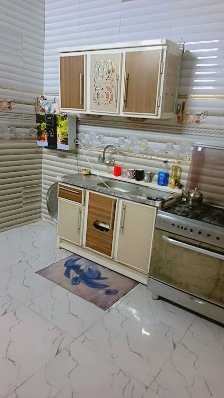 بيت للبيع  شارع الصب مقابل قرية الغدير عمود ٣٢١
مساحته ١٤٠ متر 
المزارع شارع ٤٠ 
سعره بالنقدي ٣٨ مليون 
بالقسط ٤٥ مليون مقدما ١٠ مليون و٥٠٠ كل شهر  سقف صب
 رقم صاحب الدار ***********

مكلفه بالنشر
