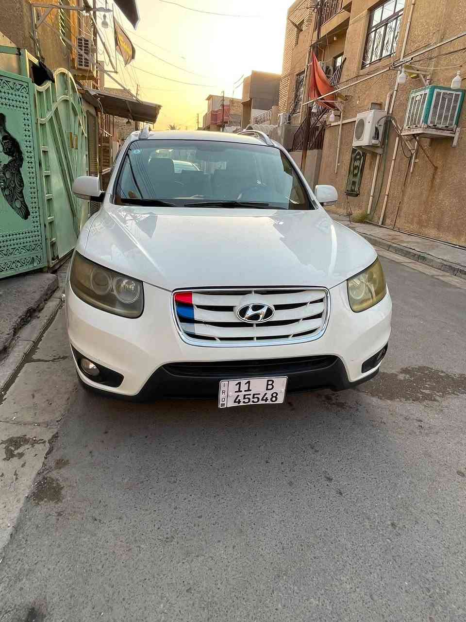 السلام عليكم
⚡النوع : سنتاڤي
⚡الموديل : 2011
⚡اللون : ابيض داخل بيجي
⚡الوارد : خليجي
⚡السعة : 7 راكب
⚡المحرك : 3.3 بحالة ممتازة
⚡الگير : اوتوماتيك بحالة ممتازة
⚡الضرر : بارد في مقدمة الچاملغ والبنيد
⚡الصدر : بحالة ممتازة
⚡الهاتف : ***********
⚡الموقع : بغداد / الامين الثانية
⚡السعر : 155 ورقة بيها مجال

