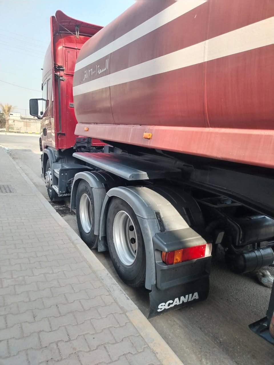 السلام عليكم 2002 للبيع تكيل جي بي اس كلج جديد تبريد رتايدر حداديه جديده تانكي جوبلس السيارة خير من الله جاهزه رقم بغداد باقي التفاصيل اتصال
***********
