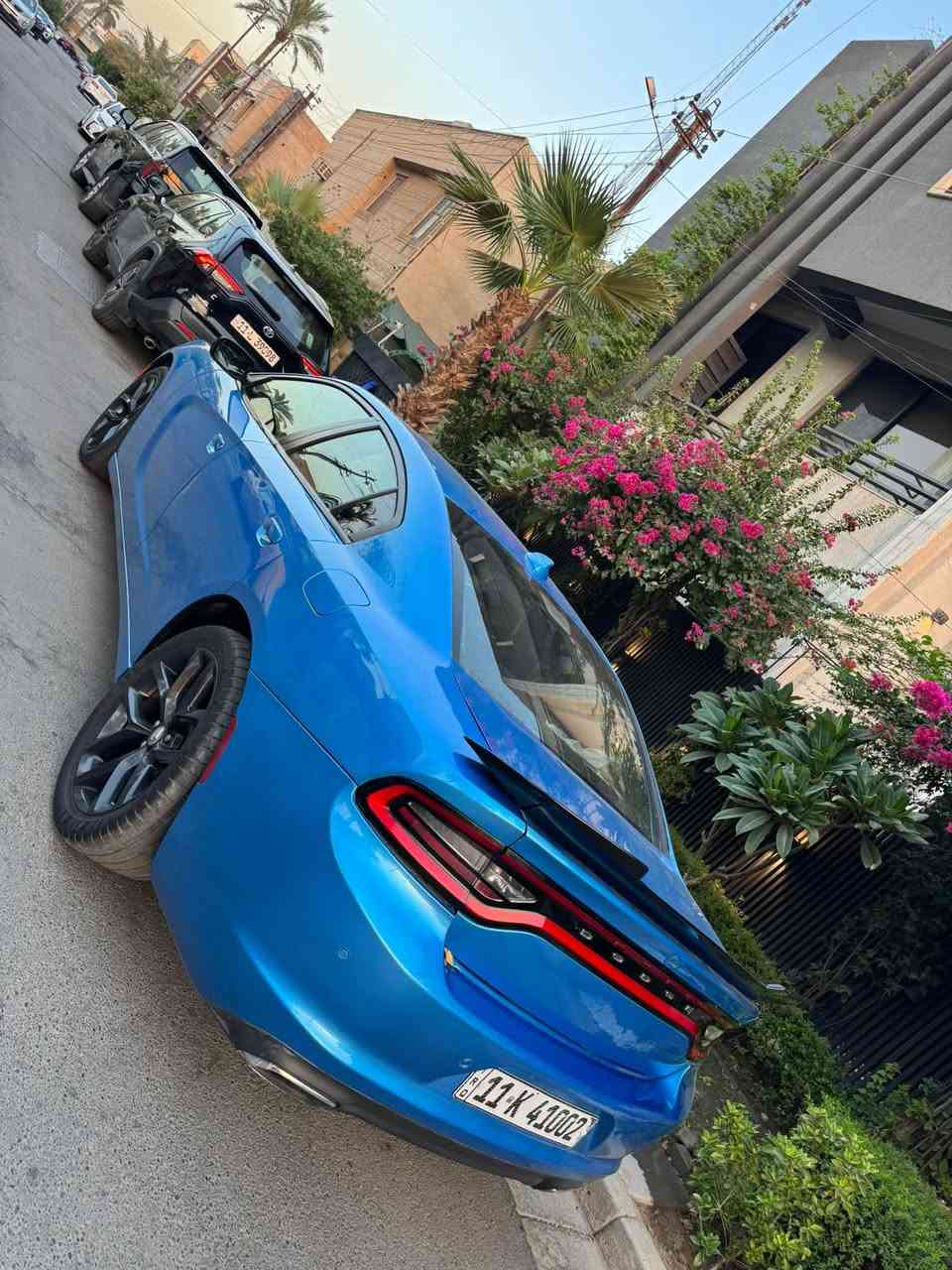 آلُسلُآم عٍلُيَگم ۆرٍحٍمہ آلُلُہ ۆبرٍگآته
دوج جارجر لون بحري 
موديل 2023 
رقم بغداد الدولي   سنويه بسمي شرط تحويل 
عداد المسافه 78 الف ml 
حادث فقط جاملغات خلفيه وقبق جنطه 
بجم كبس ع وضع الشركه بدون ايرباك  
                      السعر 225 ورقه وبيها مجال 
                      المواصفات
 Sxt  معروفه مواصفاتها 
اللون بحري مميز 
* ويل كب 20نج بلاد  من امريكا 
* ⁠    سبايدر خلفي اسود  👹
* ⁠شاشه كبيرة بلاد 9نج
* ⁠مكاني بغداد الكرخ حي العدل  
* ⁠للاتصال ***********
