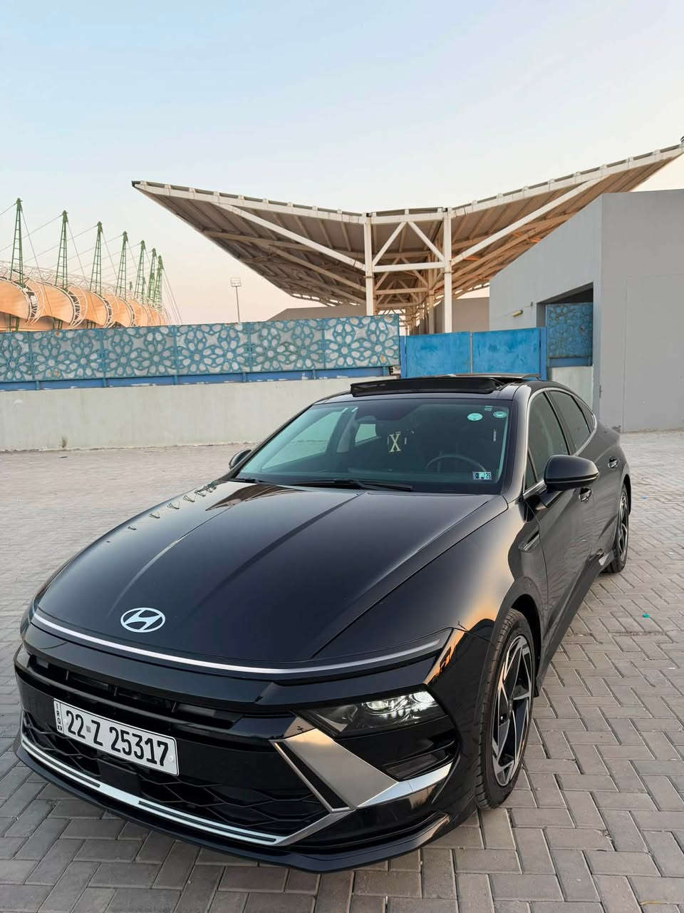 🚘 للبيع | Hyundai Sonata Plus 2024 🇺🇸
🔥 سوناتا الشكل الجديد 2024 — 
وارد أمريكي
📍 مرقمة أربيل | فحص وترقيم جديد | تحويل وكالة
⭐ فل أوبشن / أعلى المواصفات 
🔸 المحرك: 2.5 لتر
🔸 العداد: 54,000 ميل فقط
🔸 اللون: أسود ملكي 🖤
🔸 القير: أوتوماتيك 8 سرعات — النظام الجديد
🛠️ حالة السيارة
✅ بدون صبغ، عدا الباب الخلفي بارد + تكحيل بسيط
✅ ليبل واحد
✅ جامات السائق مفتوحة وراجع نفسه فتح فقط 
✅ بدون إيرباك 
✅ الشواصي والغود مكفولة
✅ بدون دواخل
✨ السيارة بالحقيقة أحلى من الصور وبحالة ممتازة
⭐ المواصفات والكماليات
• فتحة سقف بانوراما 🌙
• إلكتروني متصل بشاشة كاملة
• شاشة Apple CarPlay
• كاميرا خلفية
• رادارات أمامية + جانبية + خلفية
• أنظمة قيادة متعددة
• قيادة آلية + تحديد المسار
• مانع تصادم أمامي وخلفي
‏• LED نهاري + خلفي LED
• بصمة تشغيل
شاشة 12.3إنج🚗
مقاعد أمامية مدفأة 
• بصمة أبواب
• تشغيل عن بُعد
• كراسي كهربائية
• تدفئة الكراسي
‏• Auto Hold
• سايد بريك إلكتروني
• تحكمات ستيرن فول
• صندوق ذكي + بصمة
• أنظمة أمان ومساعدة قيادة متطورة
• وباقي بيها المواصفات المعروفة للسيارة 
📍 الموقع: البصرة — الجنينة
💰 السعر: 198 $ 💵 بيها مجال 
📱 واتساب متوفر وتصال 
📞 ***********
