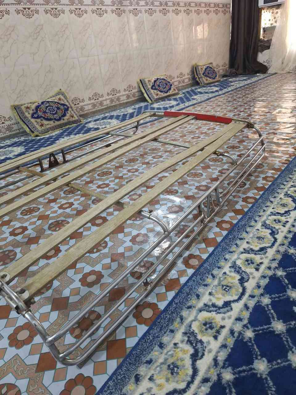 سيبايه ابو عمار للبيع راسلني خاص
***********
