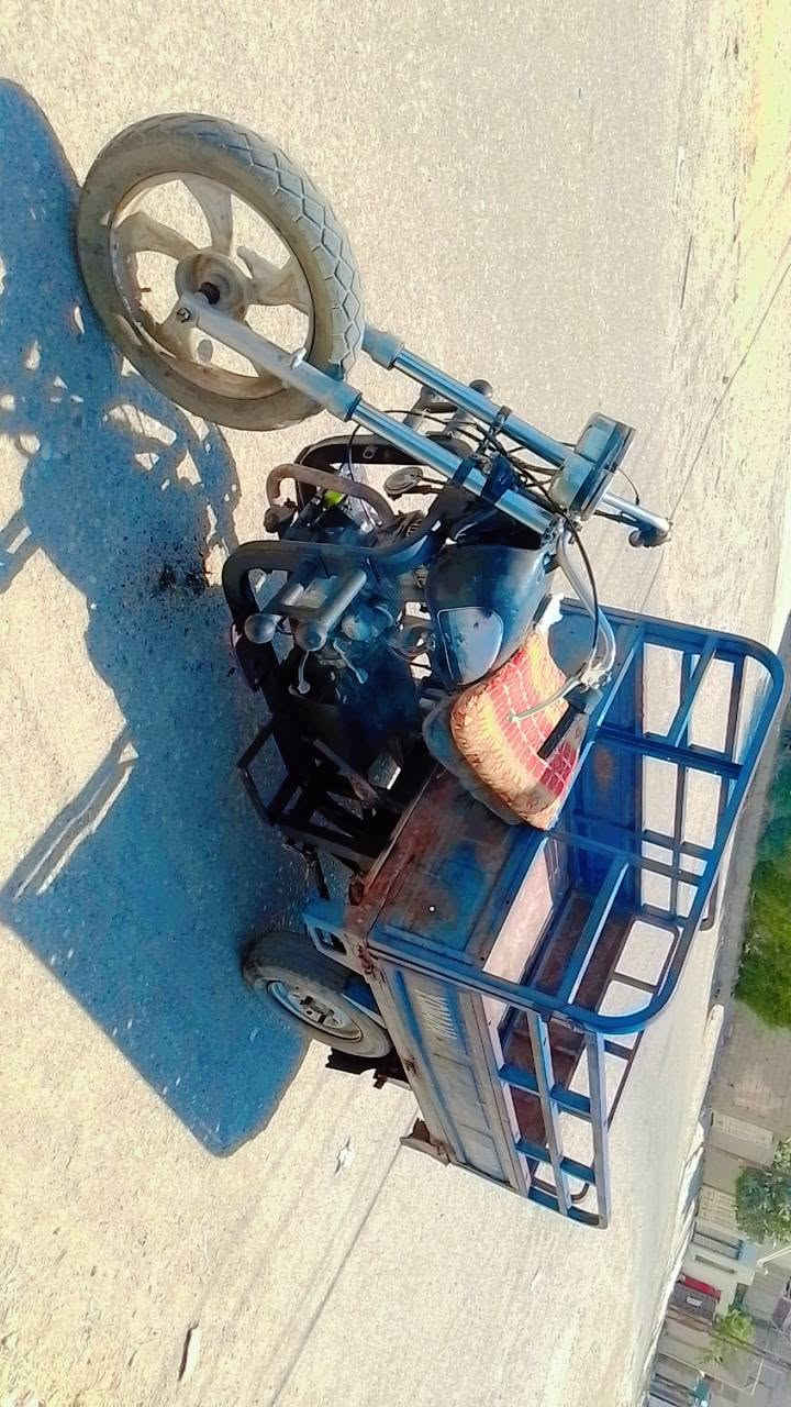 ستوته البيع موديل ١٤ محرك ٢٥محرك اخرس يريد شوته وباتري شاصي اكسن محرك كله شرط قطرت لحيم ما بيهه ضفيره موجوده كامله سعره ٦٥٠ بيهه مجال مكلف بل نشر خابر ودلل ***********مكاني شركه طارق
