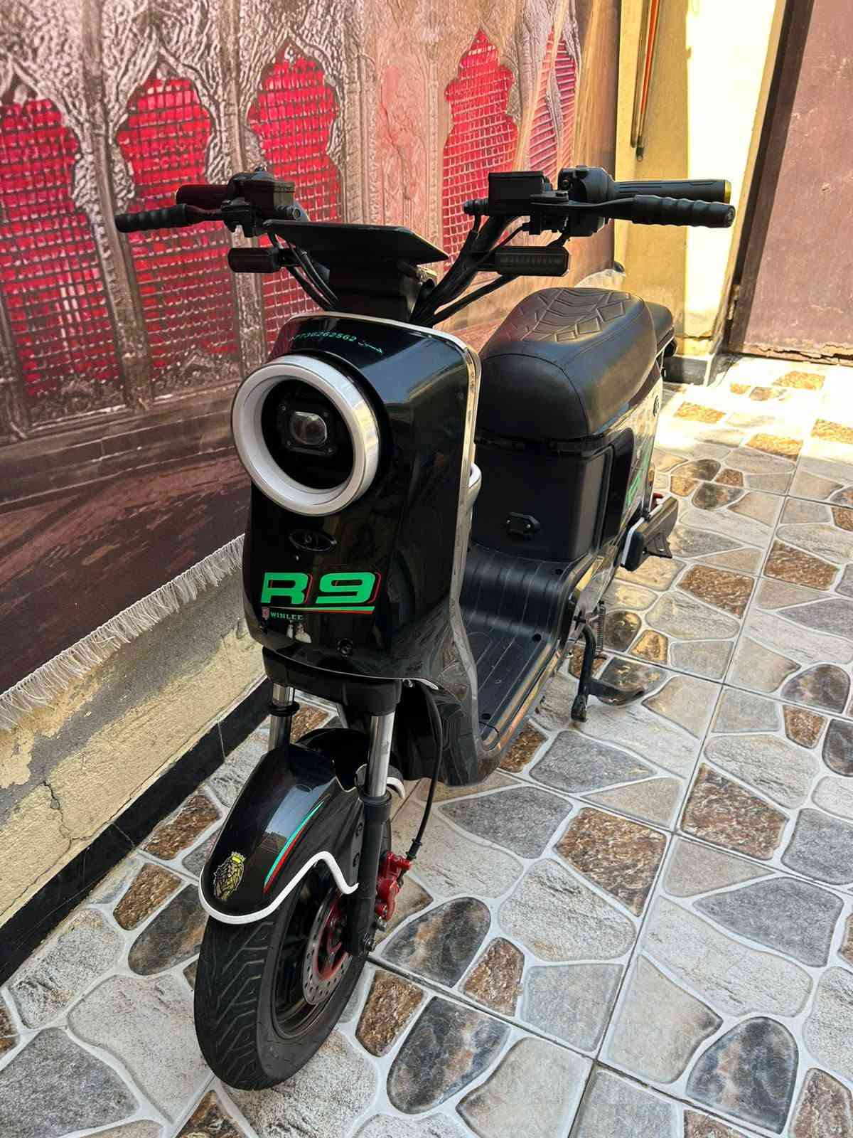 للبيع R9 كامله من كلشي سعر 350 الاستفسار ***********
