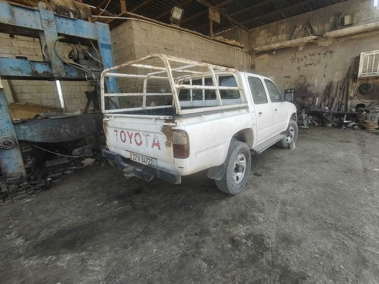تويوتا ياباني • ٢٠٠٣ • منصوب غاز