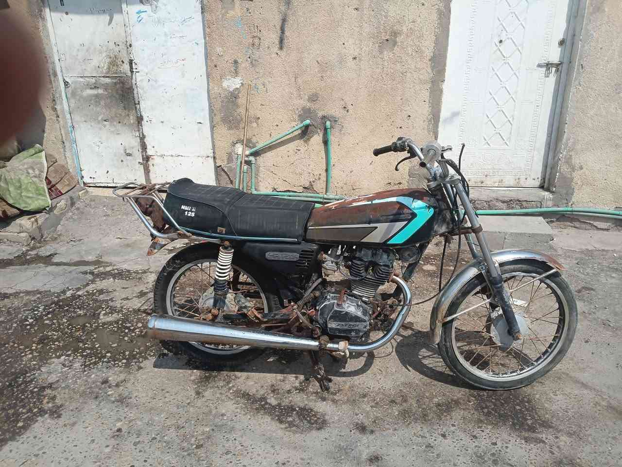 البيع سعر٢٠٠الف. ***********
