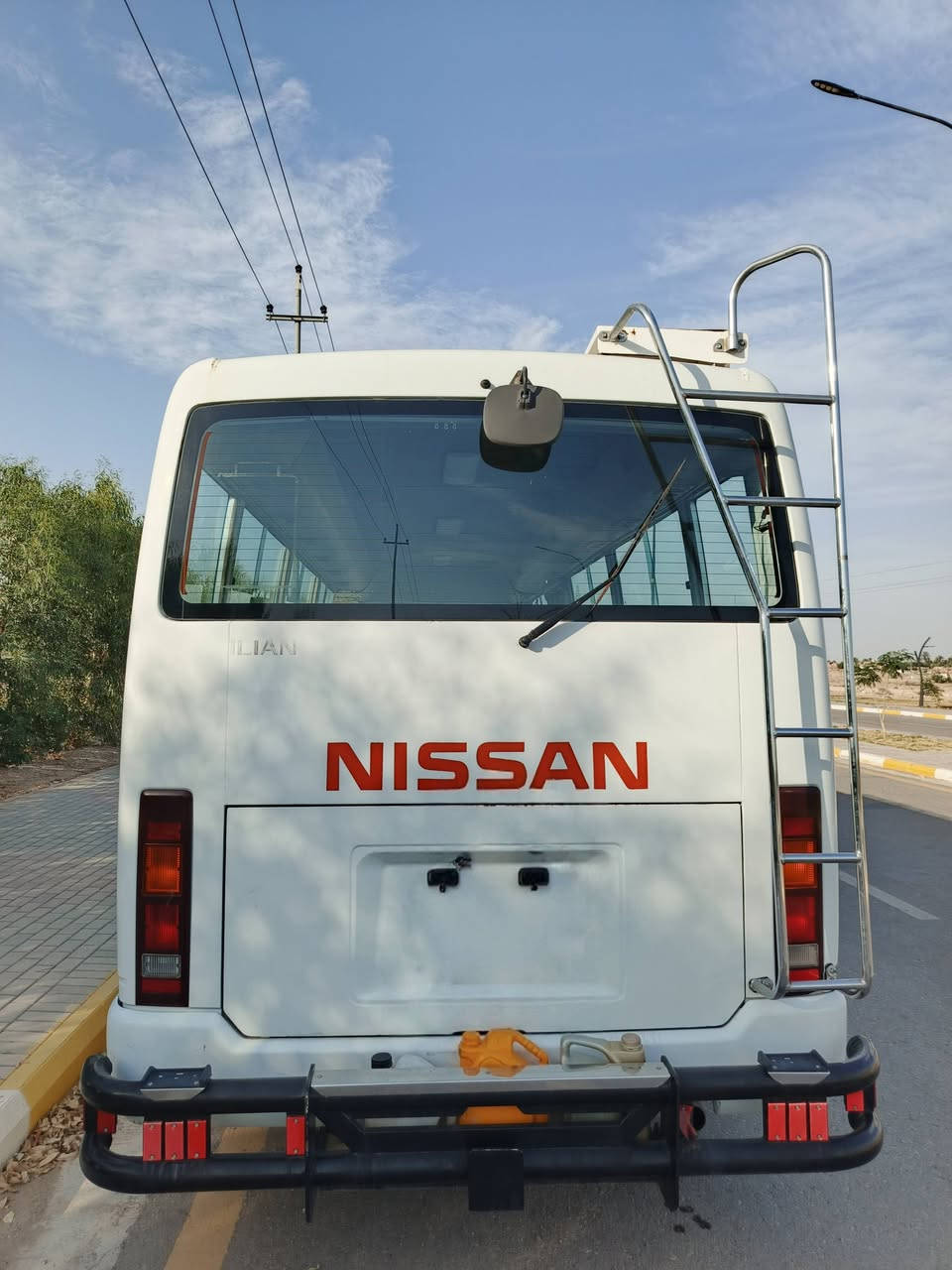 نيسان 2008 للبيع، رقم بغداد
كير ومحرك  خير من الله (جديد مال حاوية) ، تبريد ثلج، كهربائيات كلها شغاله ، مصبوغه حزام للجمالية ( بدون ضربة ) ، الكشنات سياحي وشوف بعينك ، تخم تاير،،،،، السيارة نظيفة تحتاج ملاحظات بسيطة فقط 
السعر :  175 وبيها مجال 
للاستفسار الاتصال على الرقم 
***********
