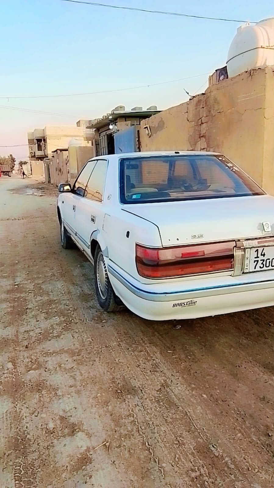 سلام عليكم هارتوب للبيع مديل 90 كير ومكينة جديد مابيها ضربة بس معجون شوية مبين عندك بل تصوير سنوية بسمي رقمهابصرة انكليزي 
مكاني بغداد العبيدي الاستفسار ***********
