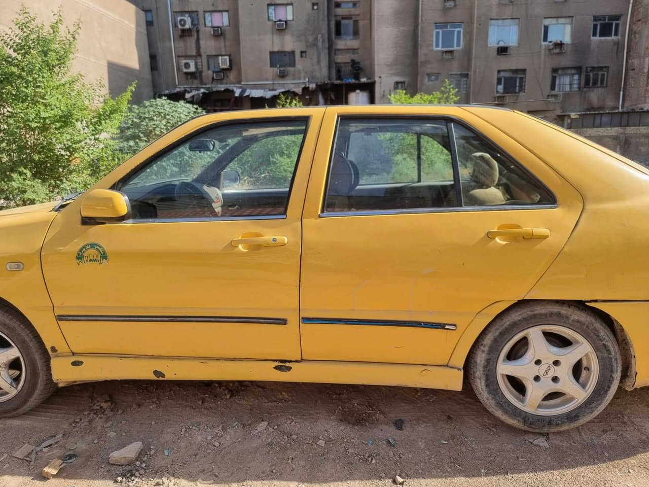 سلام عليكم شيري كوين للبيع موديل ٢٠١١
سياره كامله ومعمره مكينه وكير جديد خير من الله
وجاهزه من ايدك لشارع رقم بغداد السياره جاهزه تجي تكلب وتشوف السعر ٣٢ وبيهه مجال بسيط حك الجيه وبيك خير ودلل
***********متواحد واتس اب

