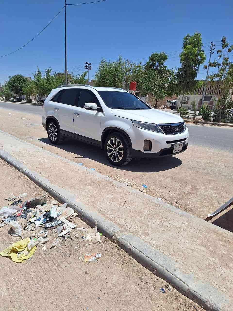 سلام عليكم سورنتو البيع
رقم ربيل

فول موصفات

بصمه تشغيل 

بصمه البواب

مري شفط

شاشه كبيره

حساسات خلفي

تبريد ثلج

تخم تاير 

مديل ١٣ خليجي 

كفاله عامه سونار موجود

سعر ١٥٥ بيه مجاال 

مكان السياره النجف

سياره حلوه كلش
محرك ٤ سلدر
٢٤٠٠
***********
