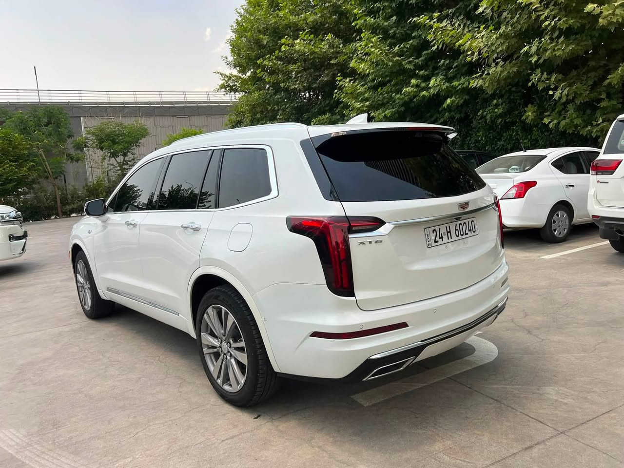 كاديلاك XT6 موديل 2022 
محرك 6 سلندر 3600
فئة بريميوم لاكجري 
السعر 290 بيها مجال 
رقم واتس ***********
داخل ملكي قهوائي اسود 7 مقعد
سنوية عظم جديد لحد 2030
حادث فقط جاملغ و الباب صائق PDR بدون صبغ
ماشي 63 ميل
صور حادث موجود
السيارة فول مواصفات، 
ايرباك بس برده وراجع شريكة سيستم
• ماوس للتحكم بالشاشة
• ستيرن هتير
• كشنات خزن ميموري
• كشنات تدفئة
• كشنات اهتزاز للتنبيه من الاصطدام
• كشنات أمامية كهربائية
• كشنات خلفية تصعد وتنزل كهرباء
• جنطة كهرباء وتفتح بالقدم
• حساسات أمامية وخلفية
• رادارات جانبية
• داتا شو لعرض تنبيهات الاصطدام
• 4 وضعيات قيادة
• 2 ويل / 4 ويل / نورمل / سبورت
• هاند بريك إلكتروني
• بانوراما
• تبريد مركزي 3 قطع
• لايتات LED
• مرايات شفط وإشارات بالمرايات
• منافذ USB و Type-C بكل مكان
• نظام صوت Bose
 
 ***********
