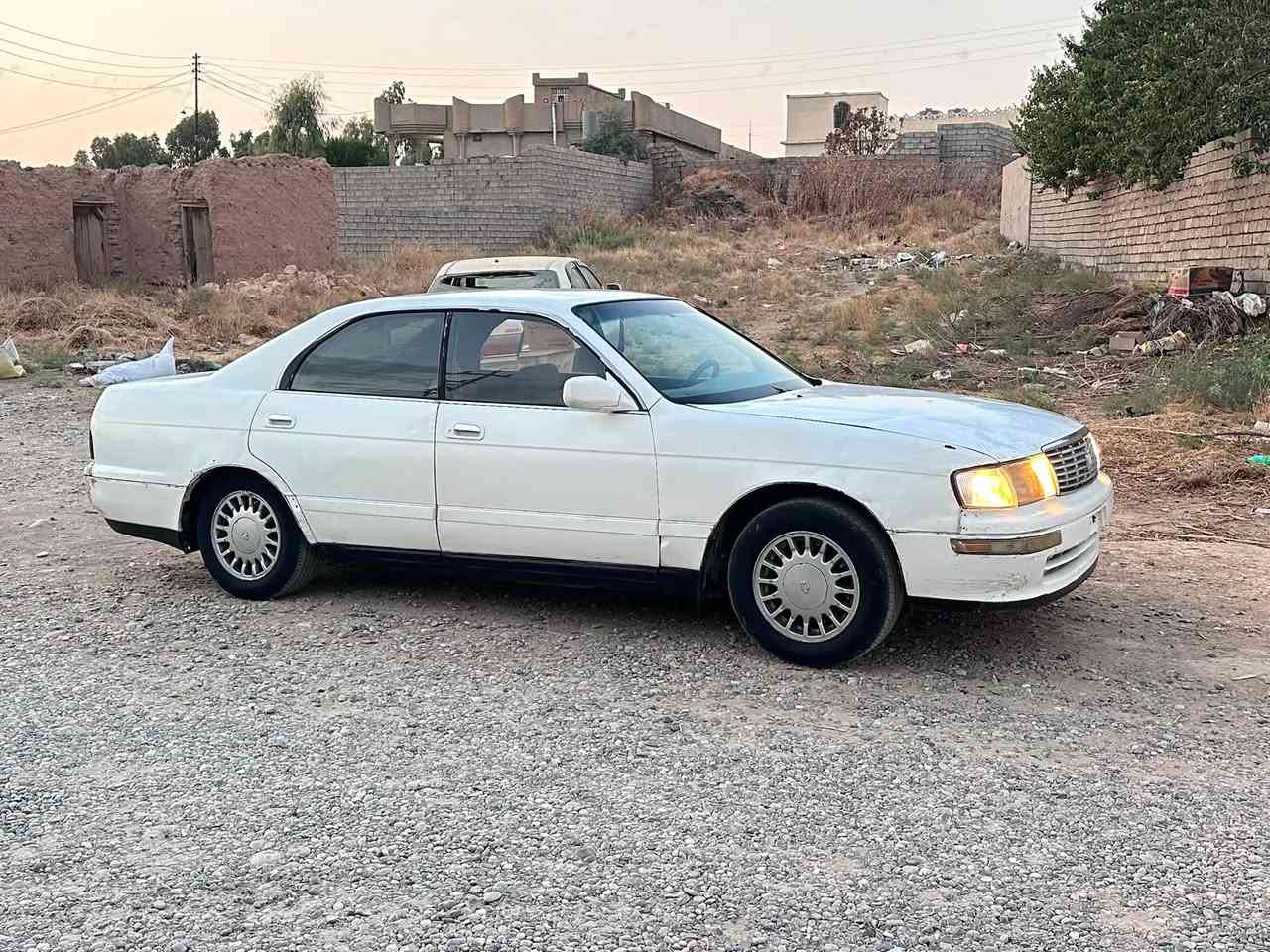سلام عليكم سياره بطه اللبيع مامسجله سياره احله من الصور محرك وكير شرط نشاط فول صدر جديد بدلتو  كهربايات كلها شقاله تواير اربعاء جدد سياره جاهزه السعر 15 وبيه مجال ومراوس يرهم المكان الشرقاط ***********
