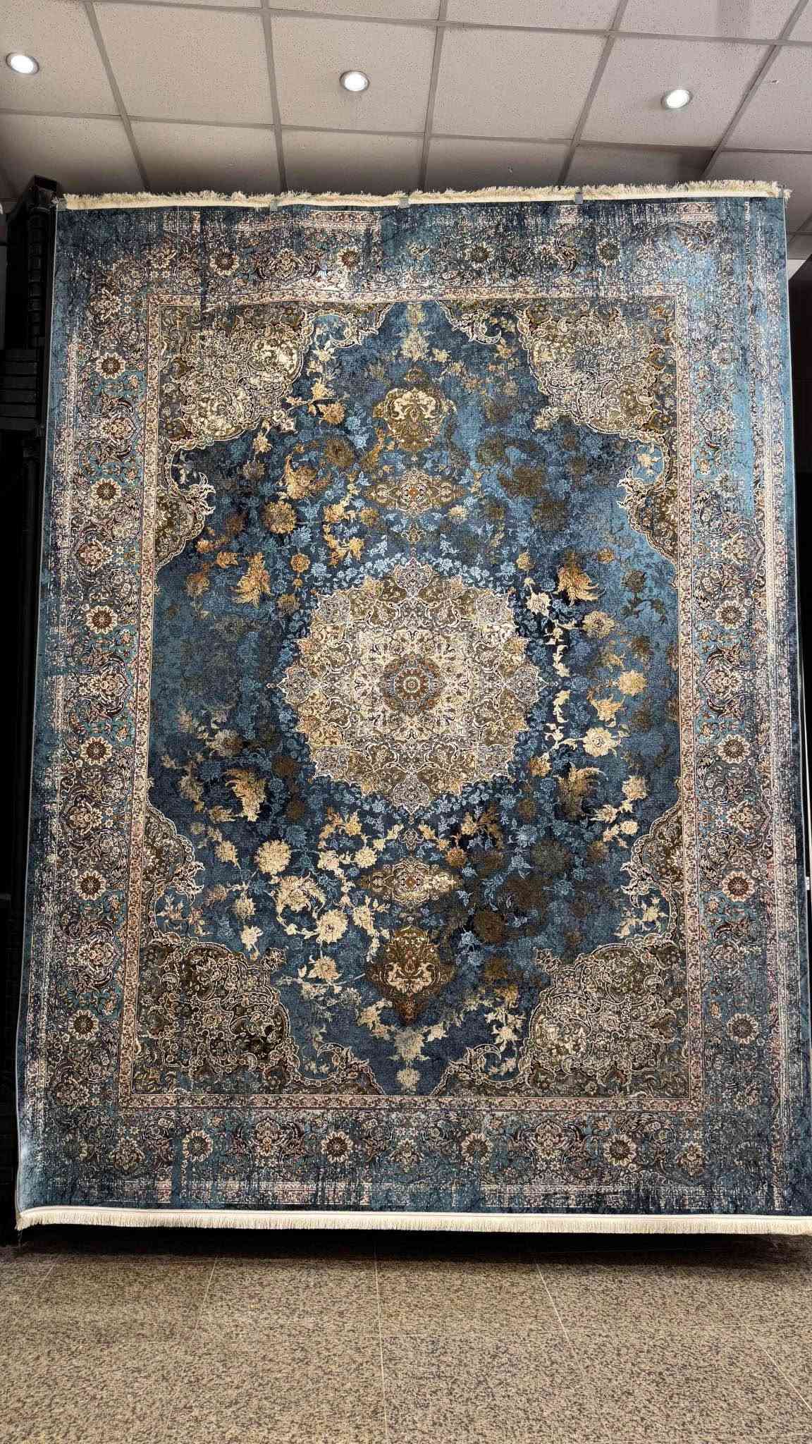 سجاد كاشان 1500 شانة 
عنوان النجف الاشرف شارع سلام جامعة قرب مجمع زيد وحسن 
شركة سجاد الماس كاشان 
*********** النجف, العراق
