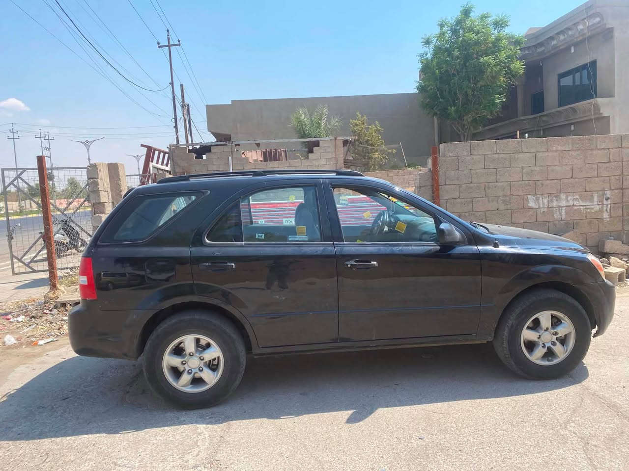 سورنتو 6 سلندر  
بدون صبخ فقط بي بارد
 كير و  محرك بشرط 
محرك قبل اسبوع بدلت كبس
رقم اربيل سنويه منتهي 
*********** كركوك, العراق
