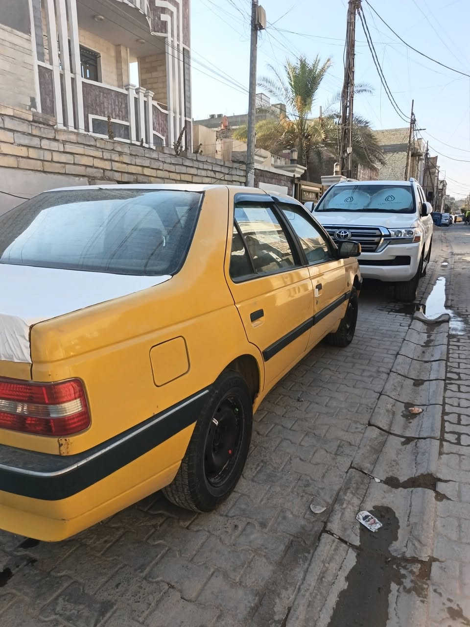 السلام عليكم بيجو لميس ٢٠١٣بلاديه بدون صبغ وتبديل بيه كازكيت كايم رقم بغداد تحويل مباشر تخم تاير جديد تبريد خير من الله باتري قبل اسبوع شديته جديد هزه جديده جامه الاماميه جديده  كير جديد كهربائيات كامله لايت زنون مابيه اي نقص عدا الكازكيت السعر من الاخير بدون عمله ٢٥ورقه قفل وبالعافيه عالياخذهه للاستفسار ***********

