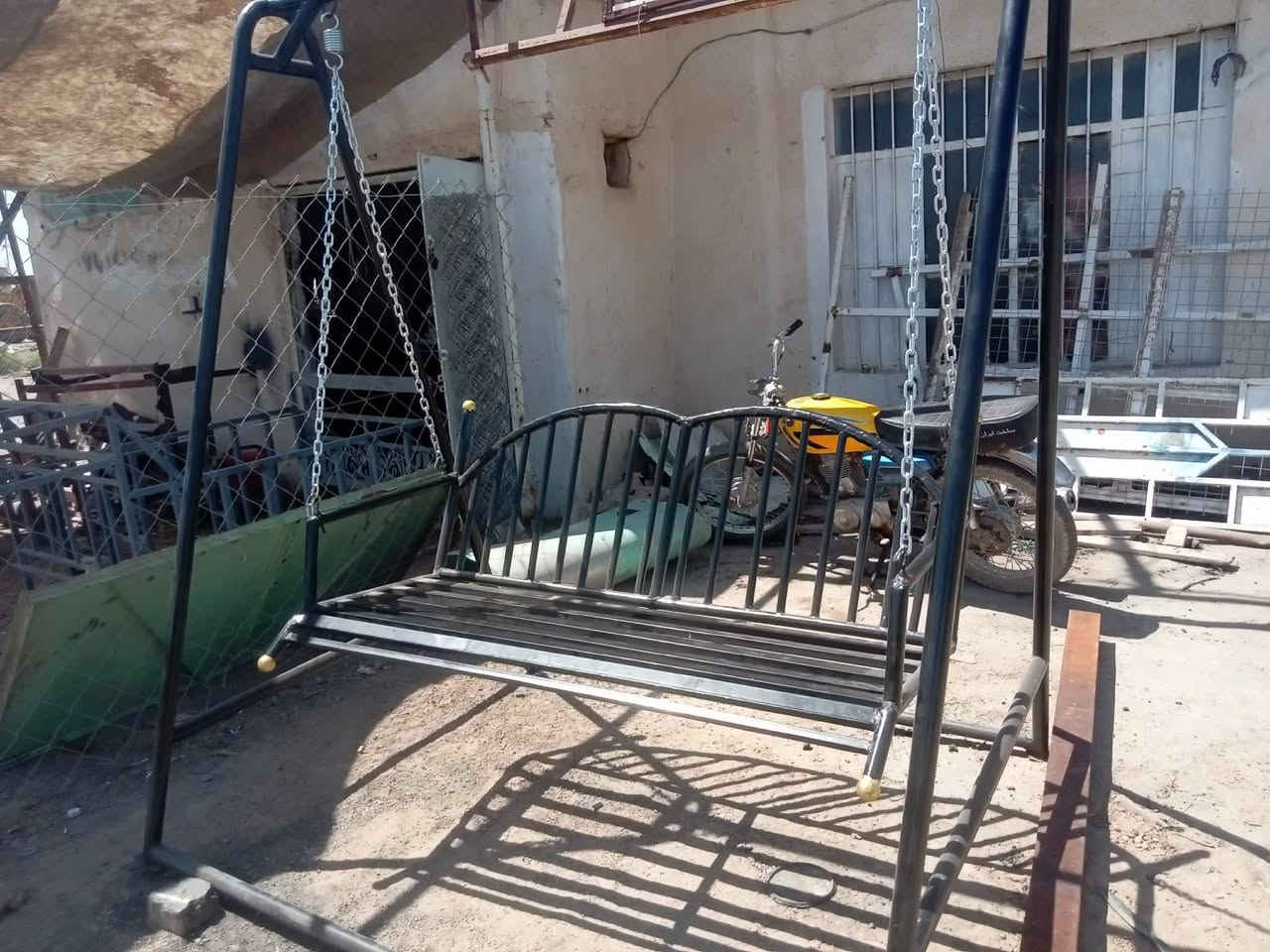 سلام عليكم يوجد مرجوحه للبيع ويوجد درج والحديد كله أصلي شرط
هذه رقمي اليحب يشتري يتصل على هذه الرقم
***********
او يجي خاص السعر
