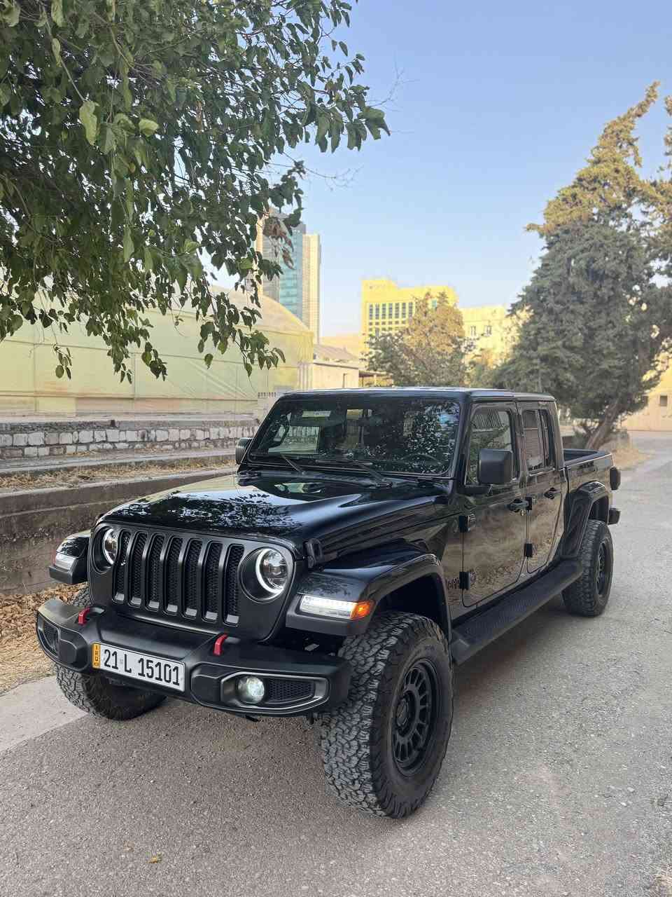 🏴سلام عليكم شباب Jeep Gladiator للبيع🏴
مواصفات Trail Rated ٦سلندر
🏴دبل اكسل
🏴لايت ليد
🏴جام كاره باء
🏴شاشه
🏴كشن هيتر
🏴سكف لاستيك
🏴بگ لايتLED
AUTO START/STOP🏴
🏴كامل معلايه السياره
🏴تايرات جه به لي
سياره بيه شبر صبغ ايرباكات راجعه بلادي ماشبه ٣٧ الف ميل سعره ٢٤٨$ وبيه مجال مكانه سليمانيه واني بل خدمه

-***********

🏴Jeep Gladiator بئ فروشتن🏴
موديل ٢٠٢٣ Trail Rated مواصفات
🏴٦ پستون
🏴ده بل اكسل
🏴لايت ليد
🏴جام كارەبا
🏴شاشە
🏴كشن هيته ر
🏴سه قف بلاستيك لا ده جيت
🏴بەگ لایت LeD
Auto Start/Stop🏴
🏴كامل پیش دواوە بەرز کراوەتەوە
تایەی جەبەلێ
سەیارەکە یەک بست بویاغی هەێە ایرباگ بیلاد دانراوەتەو ٣٧ روشتوە نرخی ٢٤٨$ و مەجال شوێنی سلیمانیە

-***********
