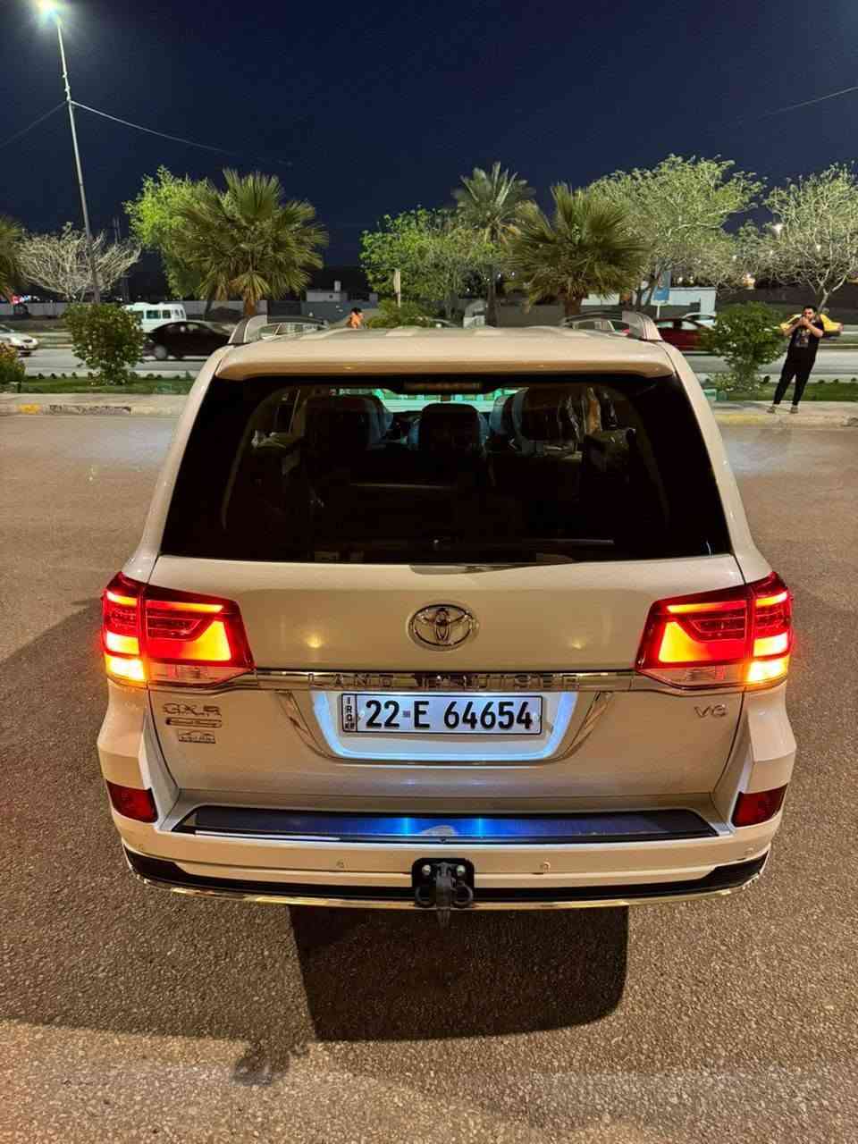 لاندكروز 2021 
ماشيه 44  الف كيلو متر 
رقم اربيل الجديد
المواصفات :
كراند تورنك
بصمتين تشغيل
٤ بصمات ابواب
دشبول مغارة يعني ليزري
اشارت ترحيب
ارباك ٨
شاحن واير لس
فتحة سلايد
كراسي كهرباء عدد 2
تحكم ستيرن جهتين
اضائة ترحيب خارجيه
انارة خارجية داخل الدوسة
حساس امامي خلفي
دبل ماوس
ثلاجة
زراك لايت
داخل جلد مشمشي واخشاب اسود طافي جنطة خلفية كهربائي والجوة شفط
٥ ويل كروم اسود بلادي
كفالة عامة من صبغ والبارد السعر 60 الف $ وبيها مجال الاستفسار *********** ...اتصال ..او.. واتساب
اعتذر عن الاجابة عل خاص مكلف بالنشر
