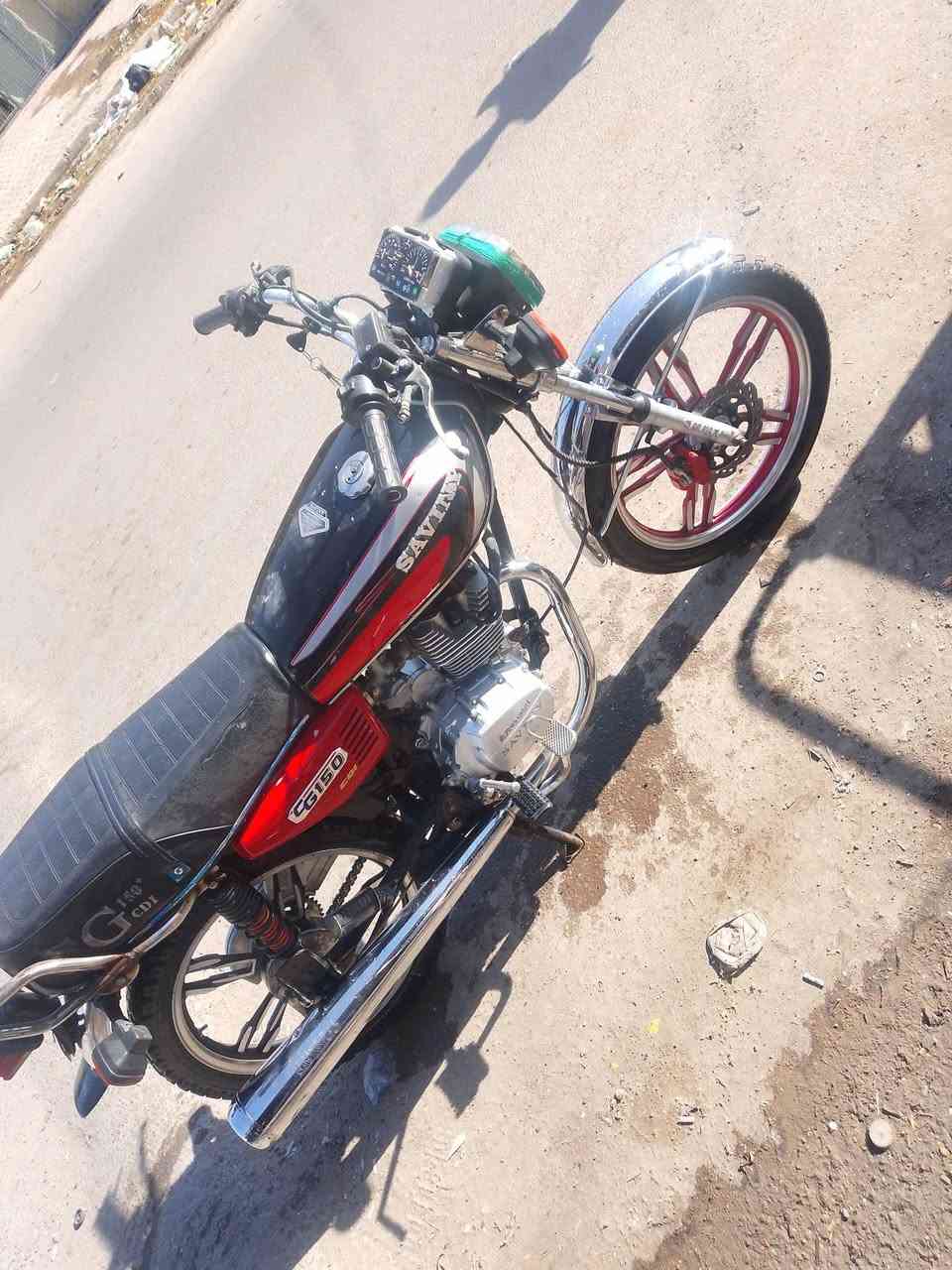 حسينية راشديه كامله نقصه بس دشبول سلف هندر لايت بريكات ***********
