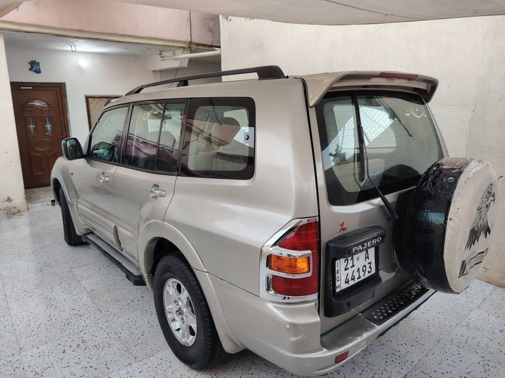 سلام عليكم باجيرو البيع موديل 2002 فول موصفات محرك كير اكسل بلادي شرط تبرير كهربائيت كل شغل رقم سنوية جديد دولي رقم سليمانية شرط تحويل ولاغرمات تخم تايرات سيارة احل من صور   سعر 80 ورقة وبي مجال رقم موبايل *********** كركوك, العراق
