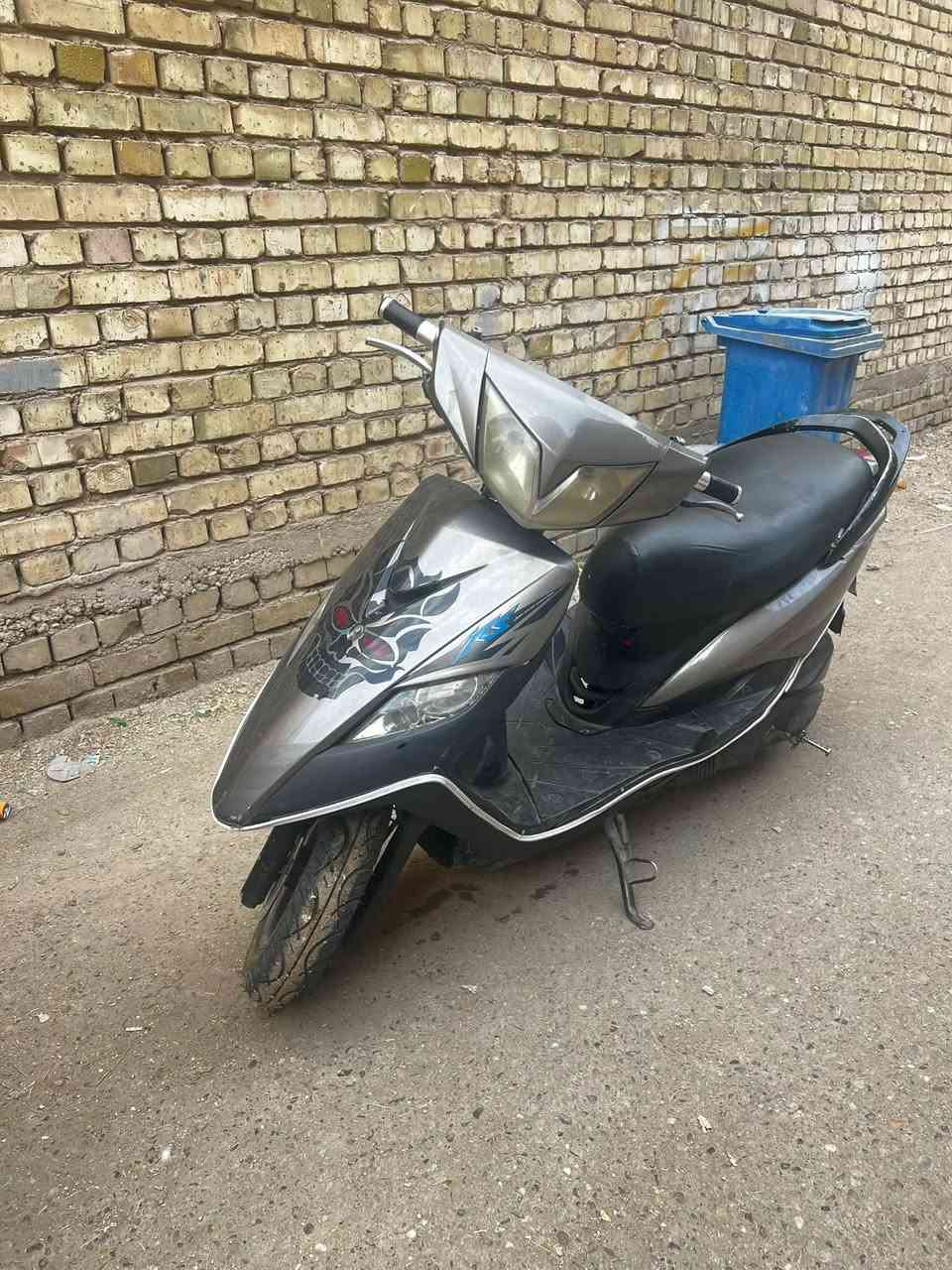 ثعلب للبيع دراجه حلوه ونضيفه شوفه عينك صوته ناعم ولا ينسمع سعرهة 550 وبيهة مجال مكانهة كريعات  رقمي *********** @إشارة
