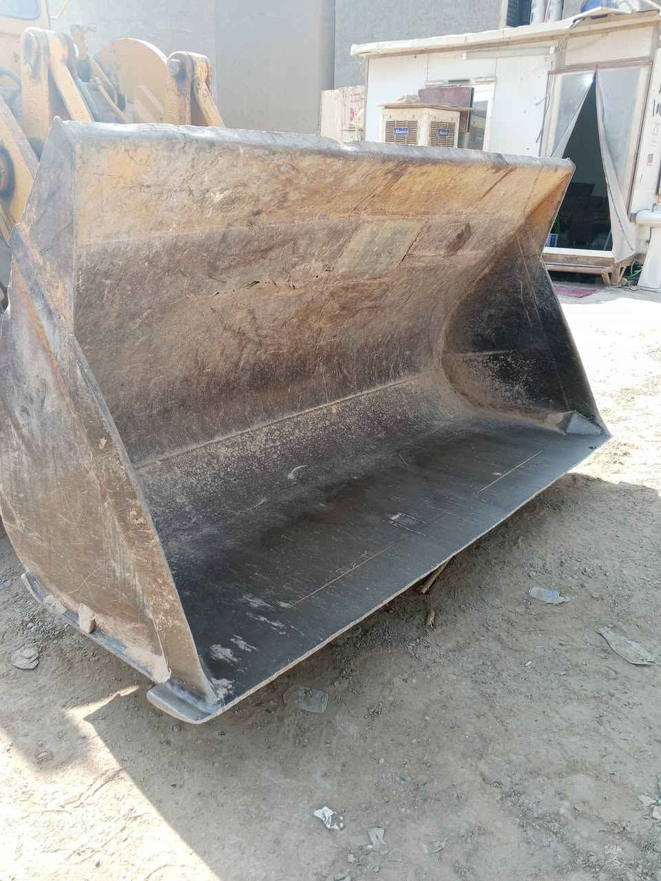 السلام عليكم كيله مال بي بلاديه مراوس بكيله مال عادي انضف المكان بغداد للاستفسار ***********
