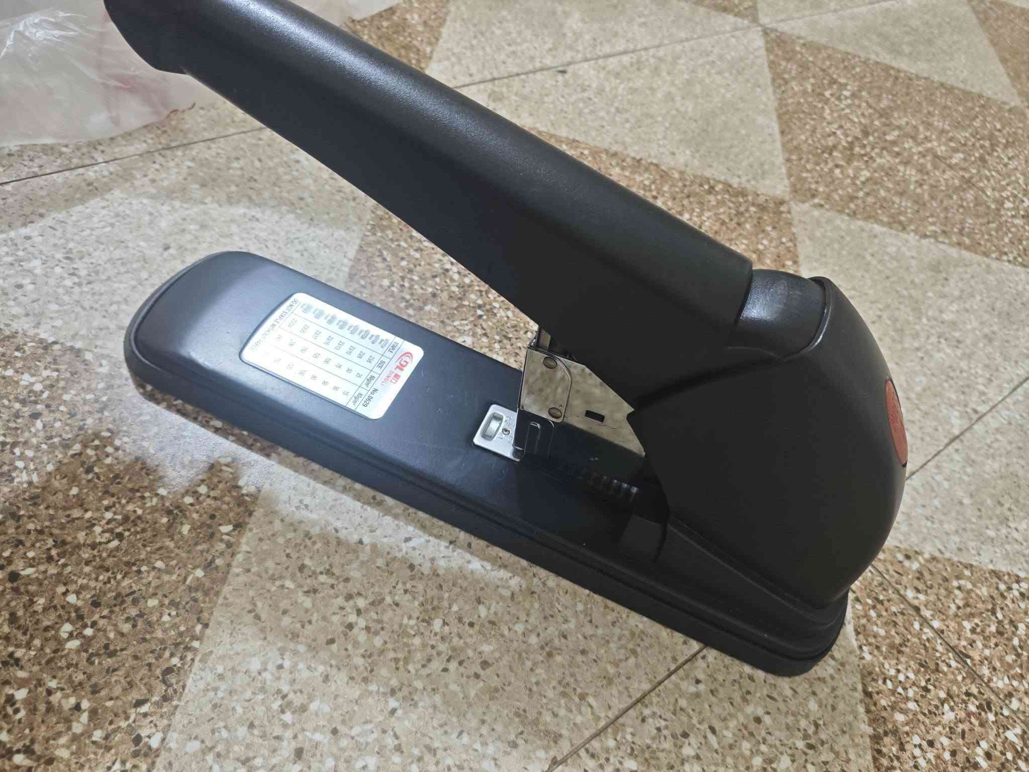 جنطة ماركة • أصلية • كلبس 3 أحجام