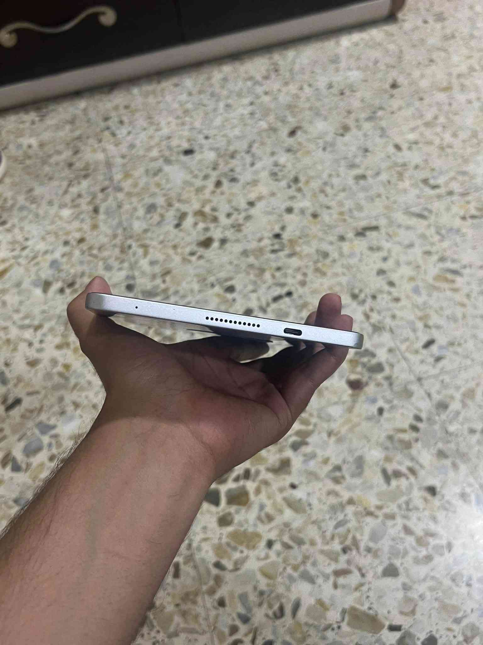 ريد ماجك. 256  نضافه 99 كامل ملحقات 850 مجال بصيط *********** ماعندي توصيل بغداد شعب

نص مكتوب في الصور:
- حالة البطارية إذا استبدل المستخدمون البطارية بأنفسهم، فقد لا تعمل شاشة حالة البطارية بشكل صحيح. يوصى بالاتصال بمركز خدمة ما بعد البيع المحلي للحصول على المساعدة. الصحة 97% حالة البطارية الحالية جيدة تاريخ الإنتاج 2025-09-27 تاريخ أول استخدام 2025-12-29 عدد دورات الشحن والتفريغ 174