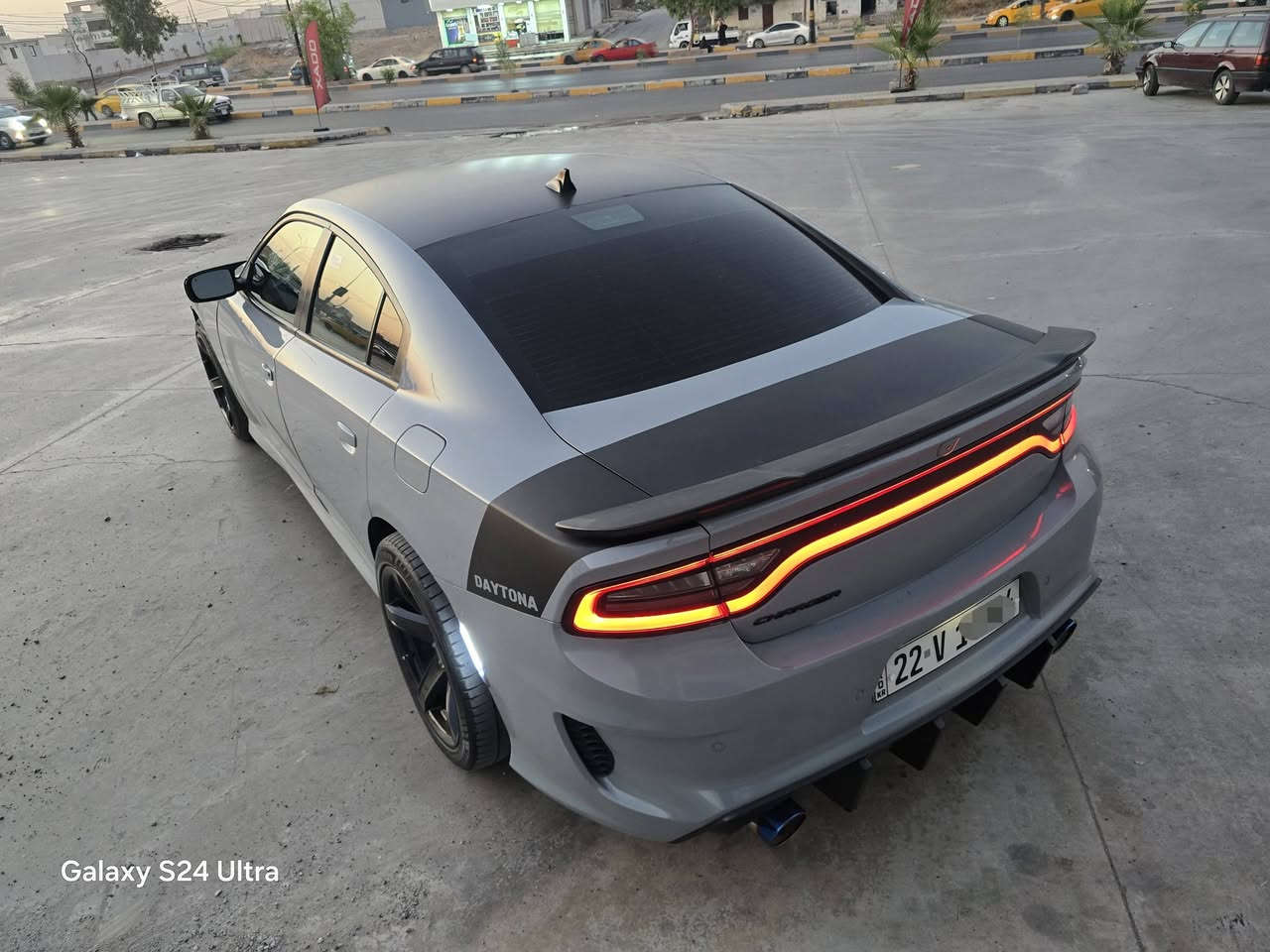للبيع
سعر 158$
جارجر sxt محدث Gt موديل 2022 
ماشية 18  ألف فقط 
اللون سمنتي 
محرك v6 .3600 
محرك وكير واكسل بشرط 
رقم اربيل  دولي رقم وهزة وسنويه جديد باسمي شرط التحويل 
🚫حادثها 5 قطع  موضح بلسونار 
مواصفات 
بصمه تشغيل عن بعد 
شاشة كبيرة كامرا حساسات خلفية 
نظام سبورت قطعتين تبريد 
سفتات ستيرن 
كشنات جلد احمر حضن كهرب هيتر بلكشن 
ويل كب طخم تاير جديد 
سيارة جاهزه 
موصل الايسر 
***********
***********

