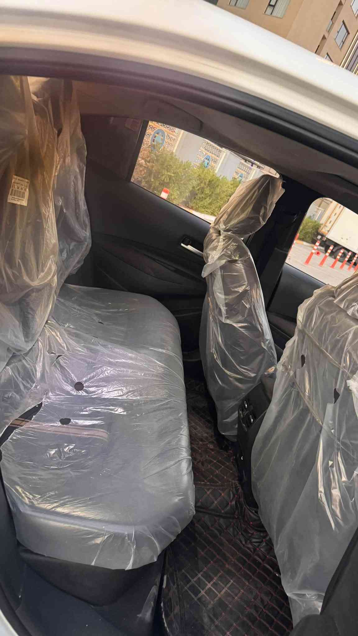السلام عليكم
كورلا شكل الامريكي للبيع موديل 2024
بأسمي شخصياً هزة جديدة تحويل مباشر 
كفالة عامة السيارة من الصبغ والتبديل والبارد والحالوب 
عدى رصعتين صغار بلقماره كد اصبع اقل 
المواصفات المعروفة داخل مخمل 
شاشة رادار تحكمات قطعتين تبريد 
سيارة جديدة بمعنى الكلمة ماشية 46 الف حقيقي 
مكان السيارة بغداد حي الجهاد حي الحسين
السعر 148 وبيها مجال بسيط
الاتصال على الرقم *********** وبي واتساب

