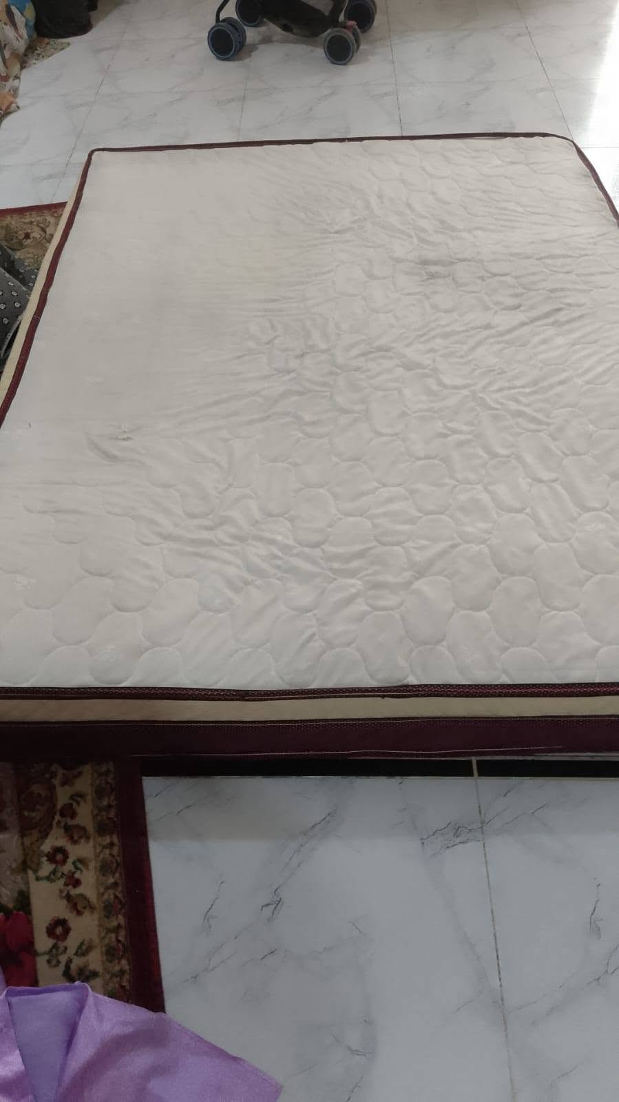 السلام عليكم فرشات البيع السعر خاص
المكان الكوفه ***********
