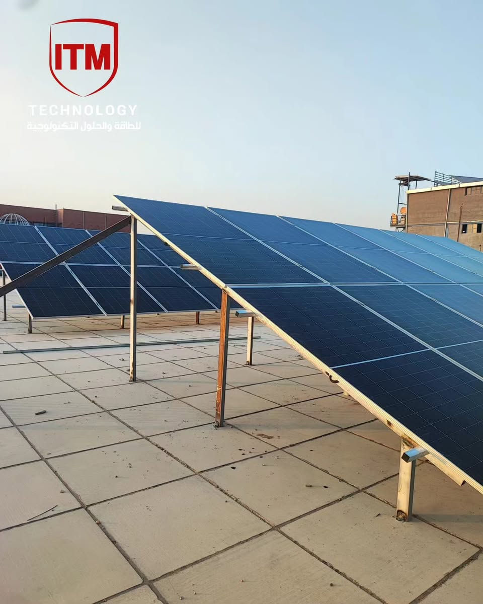 موقع جديد يُضاف إلى قائمة الأعمال التي تم إنجازها! ☀️⚡️
تم بحمد الله الانتهاء من تنفيذ منظومة طاقة شمسية متكاملة، إلى جانب إعادة تأهيل وترتيب كهربائيات الموقع بالكامل لتنظيم الأحمال ورفع كفاءة الأمان والتشغيل في النجف الاشرف/ حي عدن.
عمل هندسي دقيق لضمان استقرار المنظومة وحماية الأجهزة. 🛠️🔋

للاستفسار:. ***********

#الطاقة_الشمسية #طاقة_شمسية #كهرباء #الكهرباء #ليثيوم
