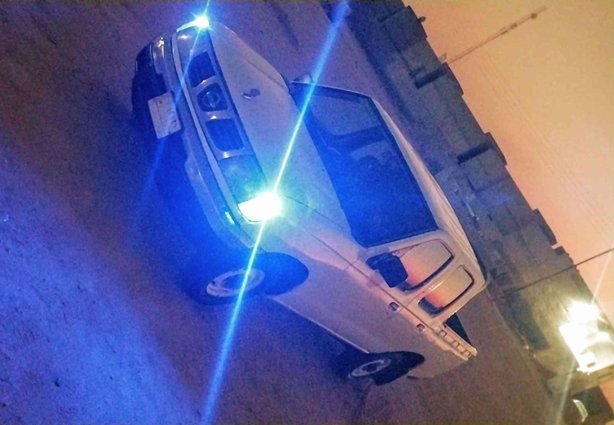السلام عليكم للبيع نبسان شبوط 2001
مشروع وطني تحويل ثاني يوم مصفره قرامات مكينه وكير شرط تبريد ثلج حداده طخم تاير جدد كهربايات كلها شقاله مسجل  عينه شقاله حماوه بانزين. كلش دواخل ماروني نفخ جديده كلش كشنات دوشمه جديده  السعر55 وبيها مجال بسيط للاستفسار(***********) مكاني بصره
