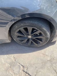 ويالة كورلا حجم ١٨مراوس بويل اسود واذا مال كورلا عادي رقمي 07702579718