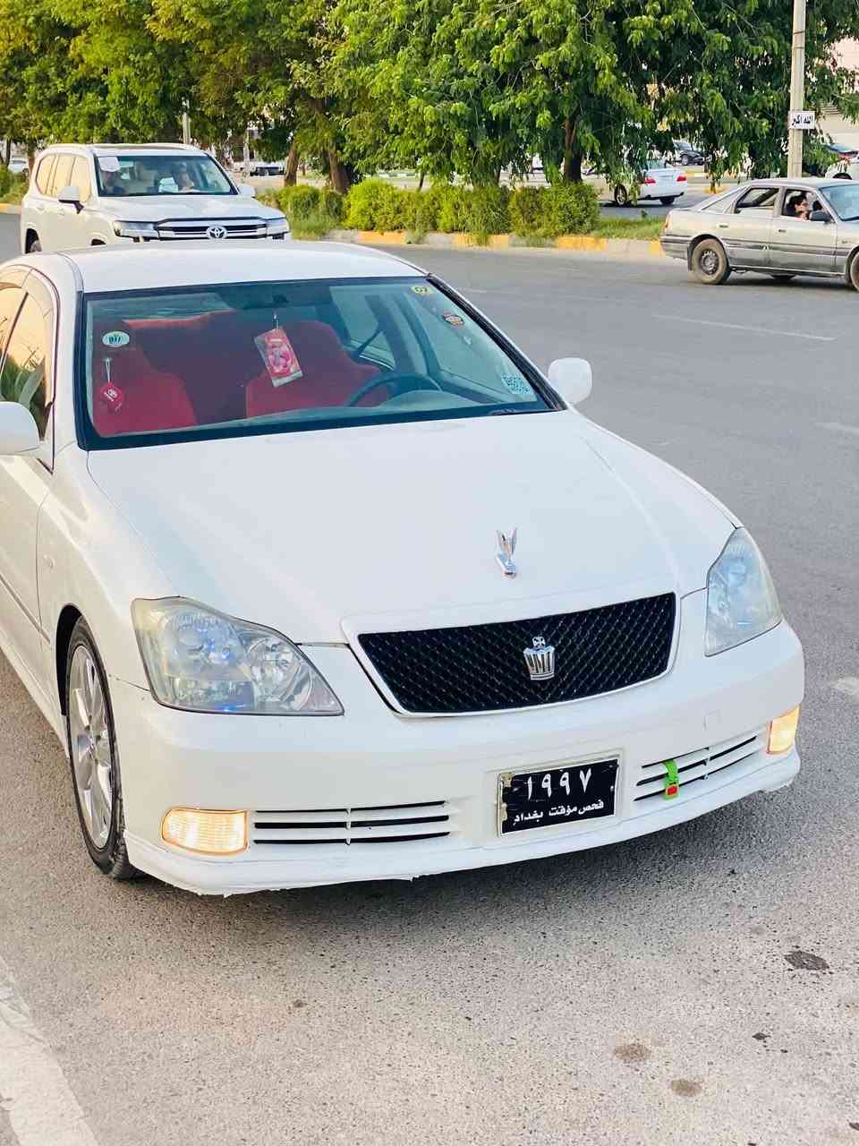 شاهینە براوە ١٨٠ بجوک بجوک
کامل مەسروف
٤ تایوو ویلیوو لۆک
٤ دەبل لۆک نەرم
کامل لیدوو زینۆنی ناو دەرەوە
بی بۆیاخ هەموو گیانی وەک شوشە
کۆدو باارکۆدە
سعر ٥٠ گەلاو مەجالیکی کەم
شوین کەلار
***********
