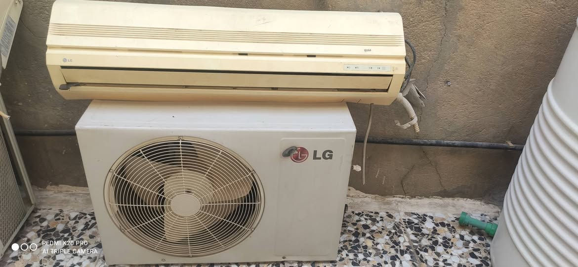 سلام عليكم سبالت حجم طنين مستعملات الاصلي نوع LG.  وگرافت يحتاجن فقط بواري وغاز تفحصهن  يله تاخذهن سعر السبلت ٣٠٠٠٠٠ جماعة المواكب يخدمكم تاخذون القطعة الخارجية ويحوروهة على
سلام عليكم سبالت حجم طنين مستعملات الاصلي نوع LG.  وگرافت يحتاجن فقط بواري وغاز تفحصهن  يله تاخذهن سعر السبلت ٣٠٠٠٠٠ وين جماعة المواكب يجيبون گشر مجمدة يخلوهة لتجميد الماء وحياكم الله
للاستفسار كربلاء حي الحر اتصل 
***********
***********

