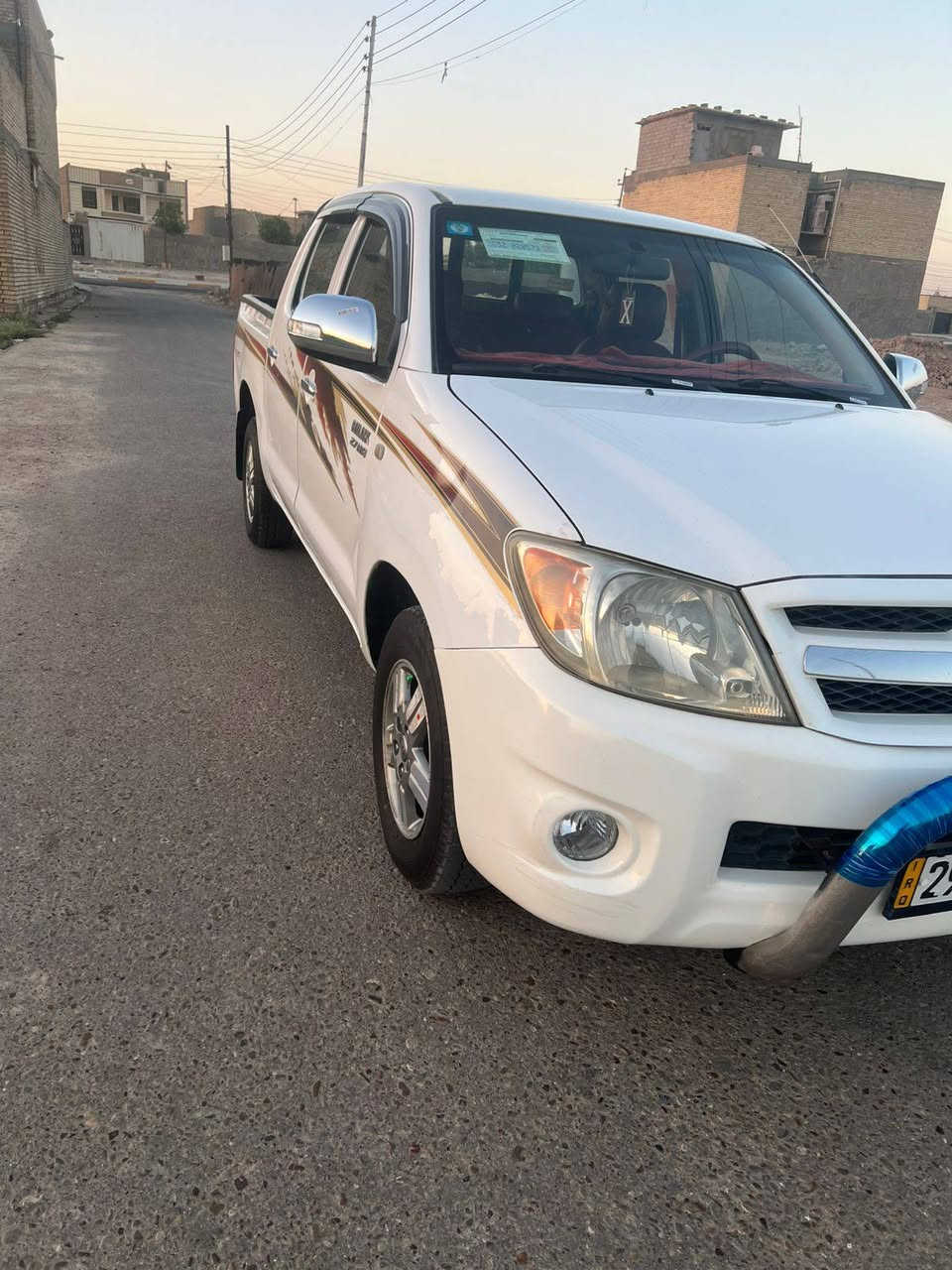 السلام عليكم بيكم تيوتا 2008 شاصي 19 
گير عادي سياره جديده بمعني الكلمة واستخدام شخصي 
مكينه 2700 وكير بلاديات مكفولات من الفتح 
صدر امامي خلفي تخم تاير وتبريد كله جديد 
وسونار مرفق بالمنشور بدون دواخل ابد 
رقم واسط باسمي تحويل مباشر سنويه جديده 
مكاني بغداد السعر 133 
***********
