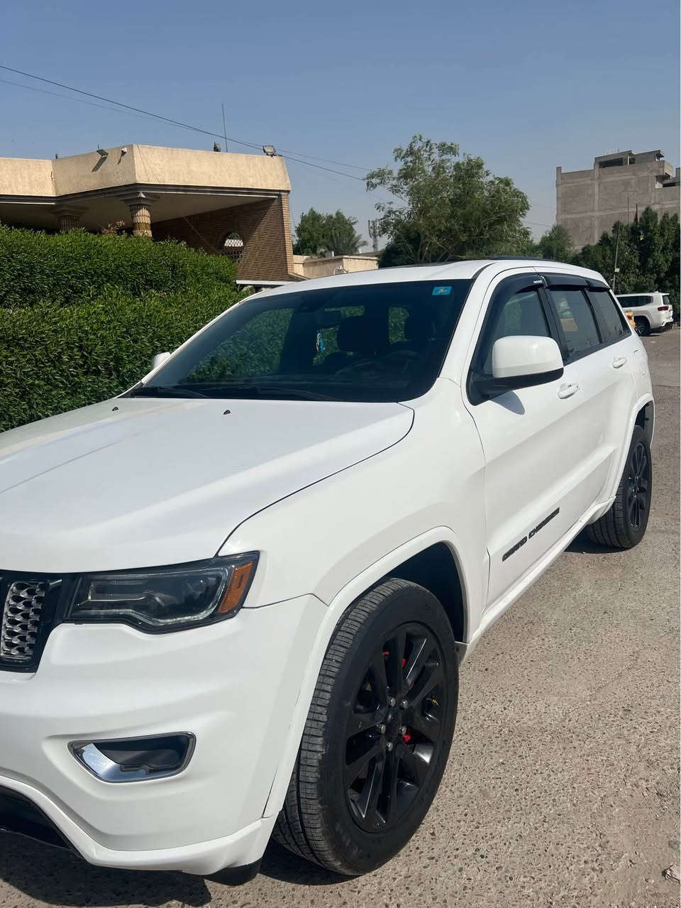 اجيب بلاك توب موديل 18 وراد امريكي  فول مواصفات ماشيه 61 العنوان بغداد جميله رقم الهاتف *********** بغداد, العراق
